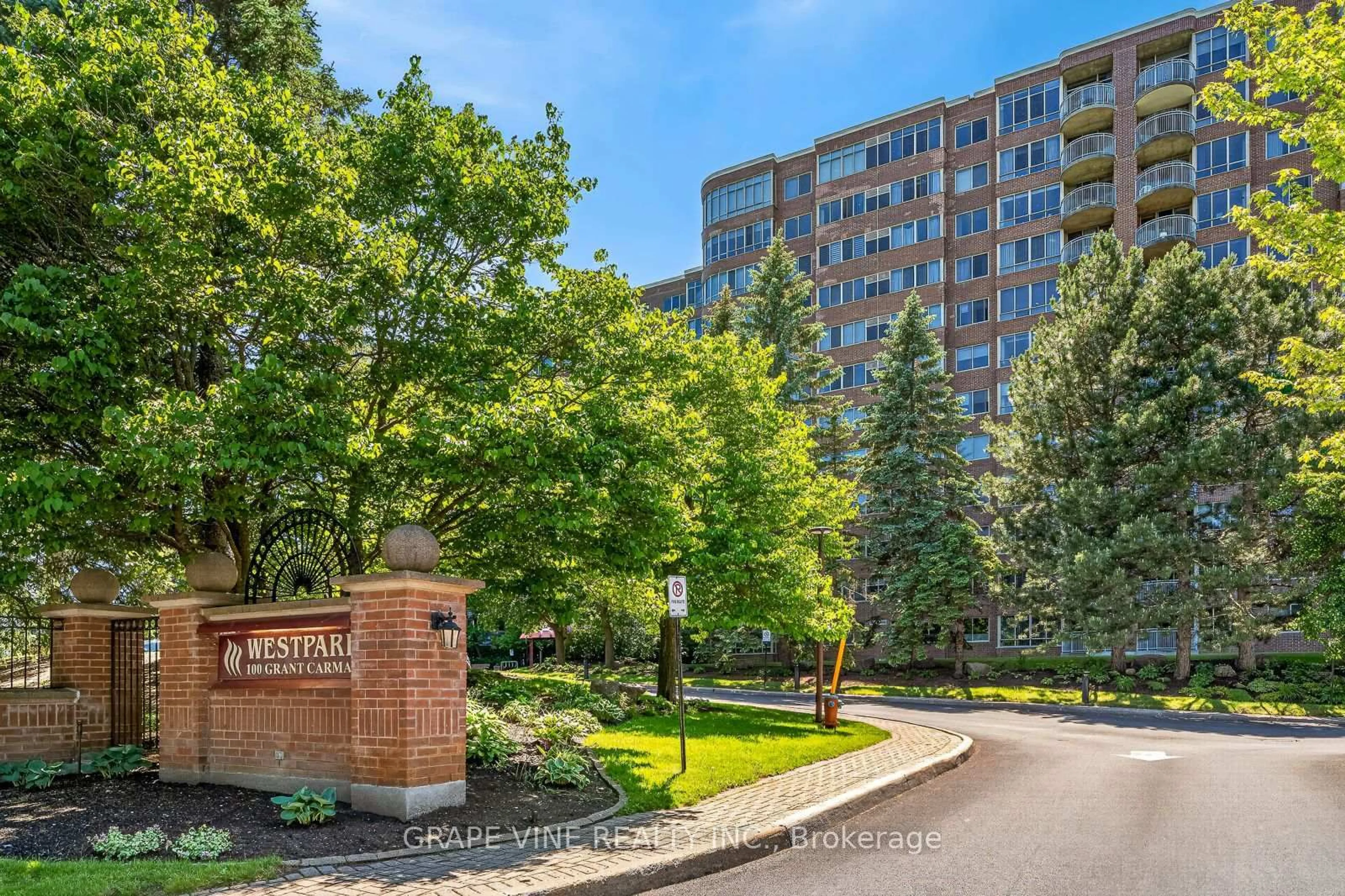 Unknown for 100 Grant Carman Dr #1115, Ottawa Ontario K2E 8B8