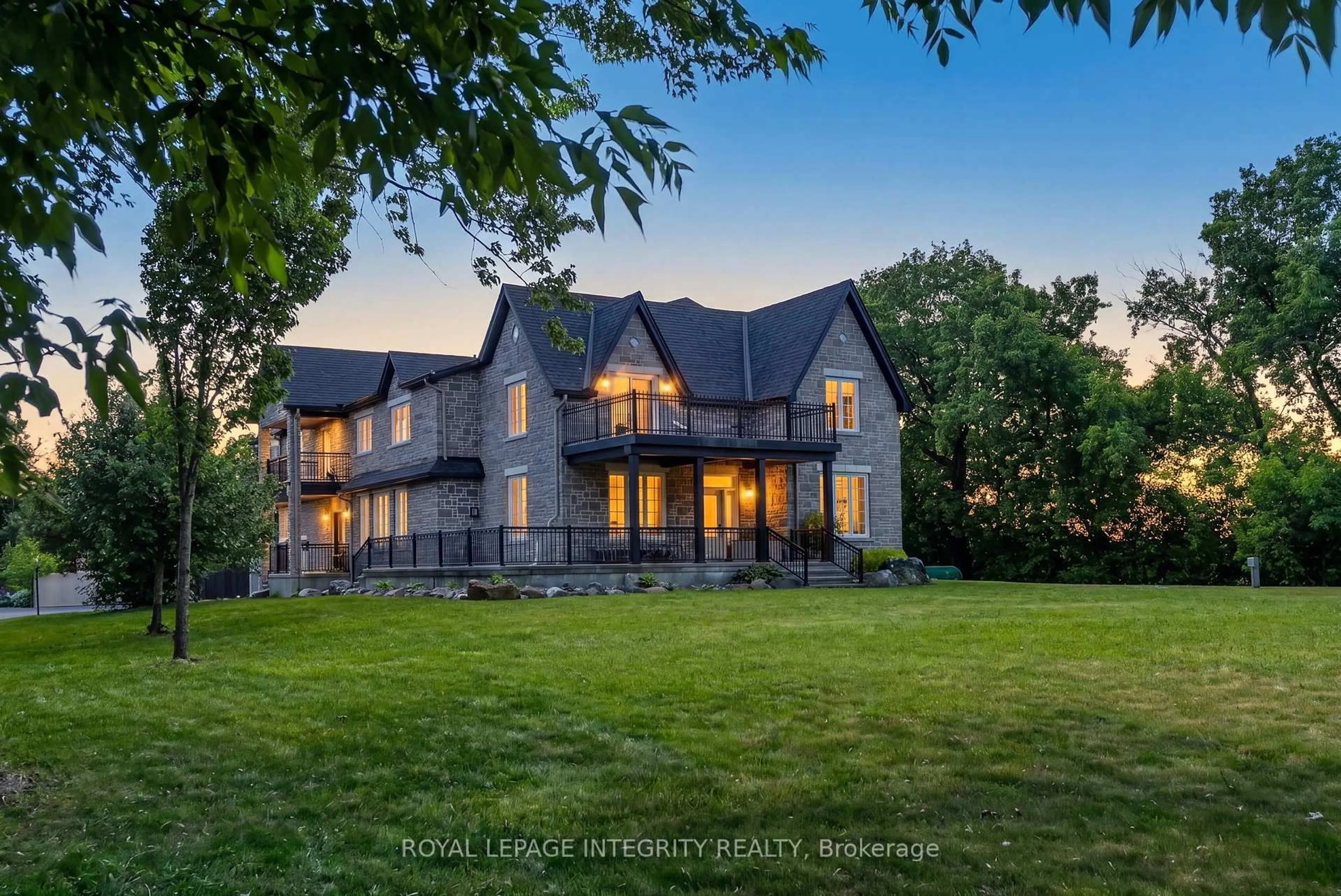 A pic from outside/outdoor area/front of a property/back of a property/a pic from drone, unknown for 2754 Eagleson Rd, Ottawa Ontario K2S 1B8