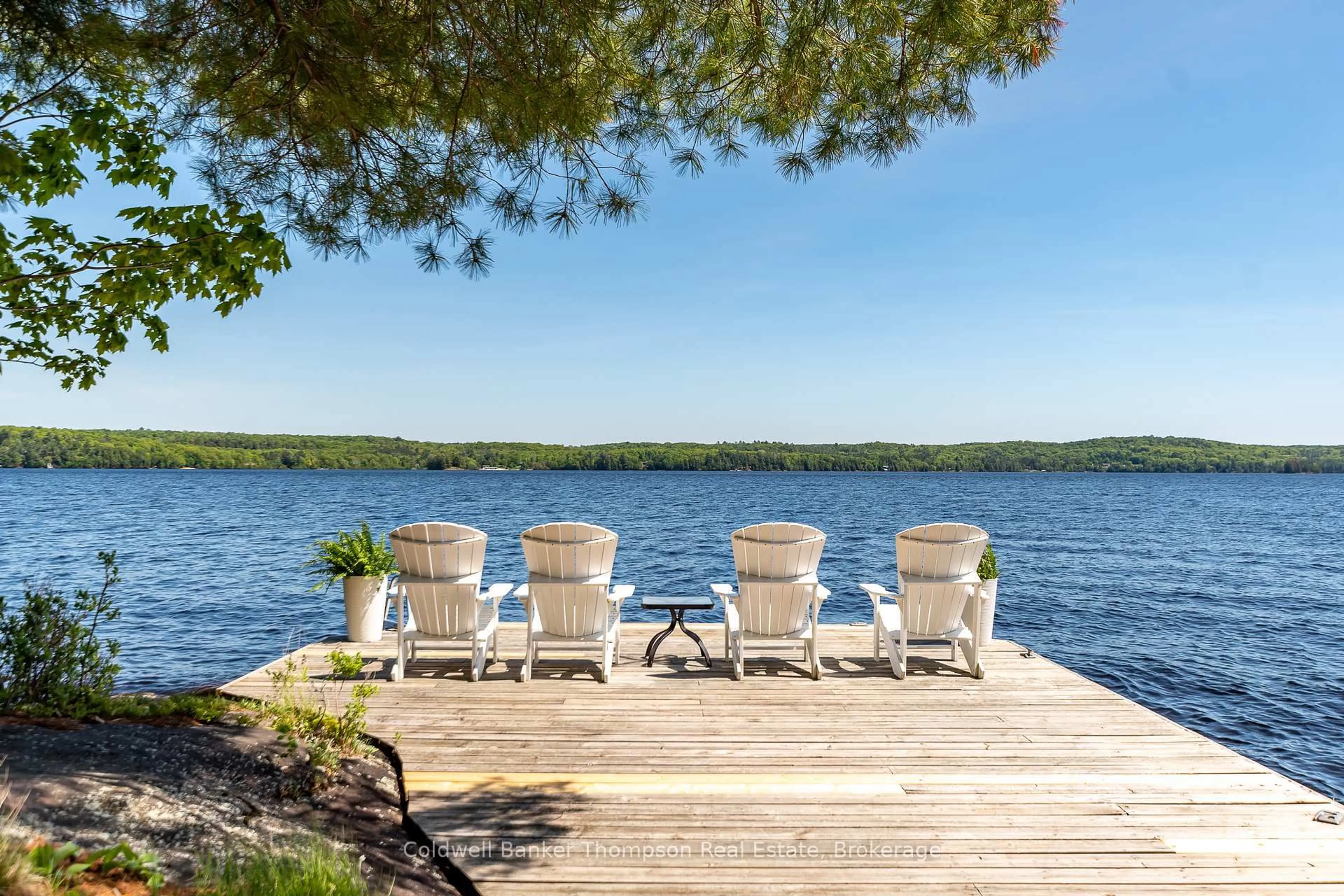 Patio, water/lake/river/ocean view for 199 Gall Tr, Huntsville Ontario P0B 1M0