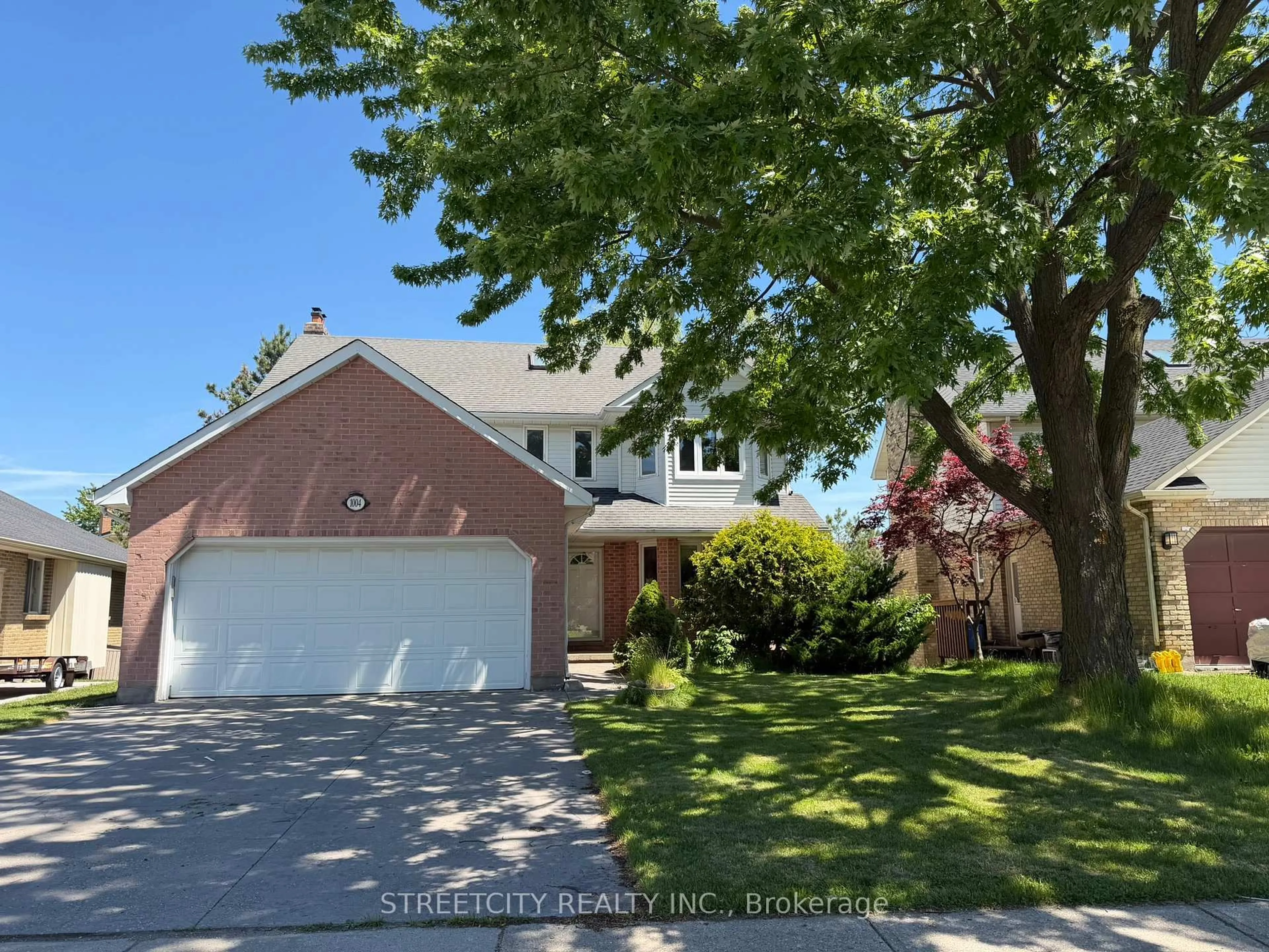 Unknown for 1004 ALDERSBROOK Rd, London North Ontario N6G 4N5