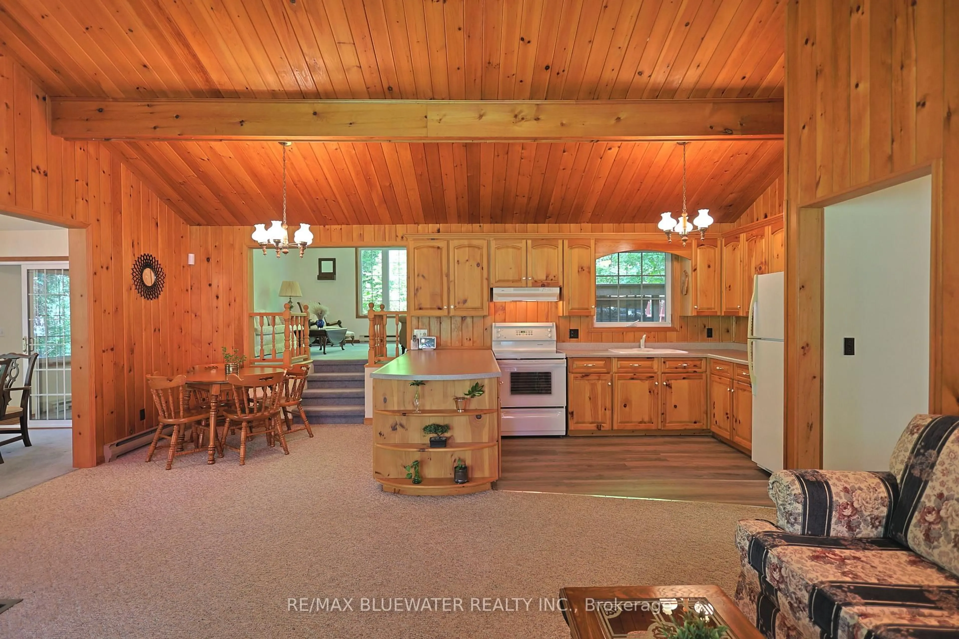 Open concept kitchen, unknown for 5449 Lake Valley Grove Rd, Lambton Shores Ontario N0N 1J7