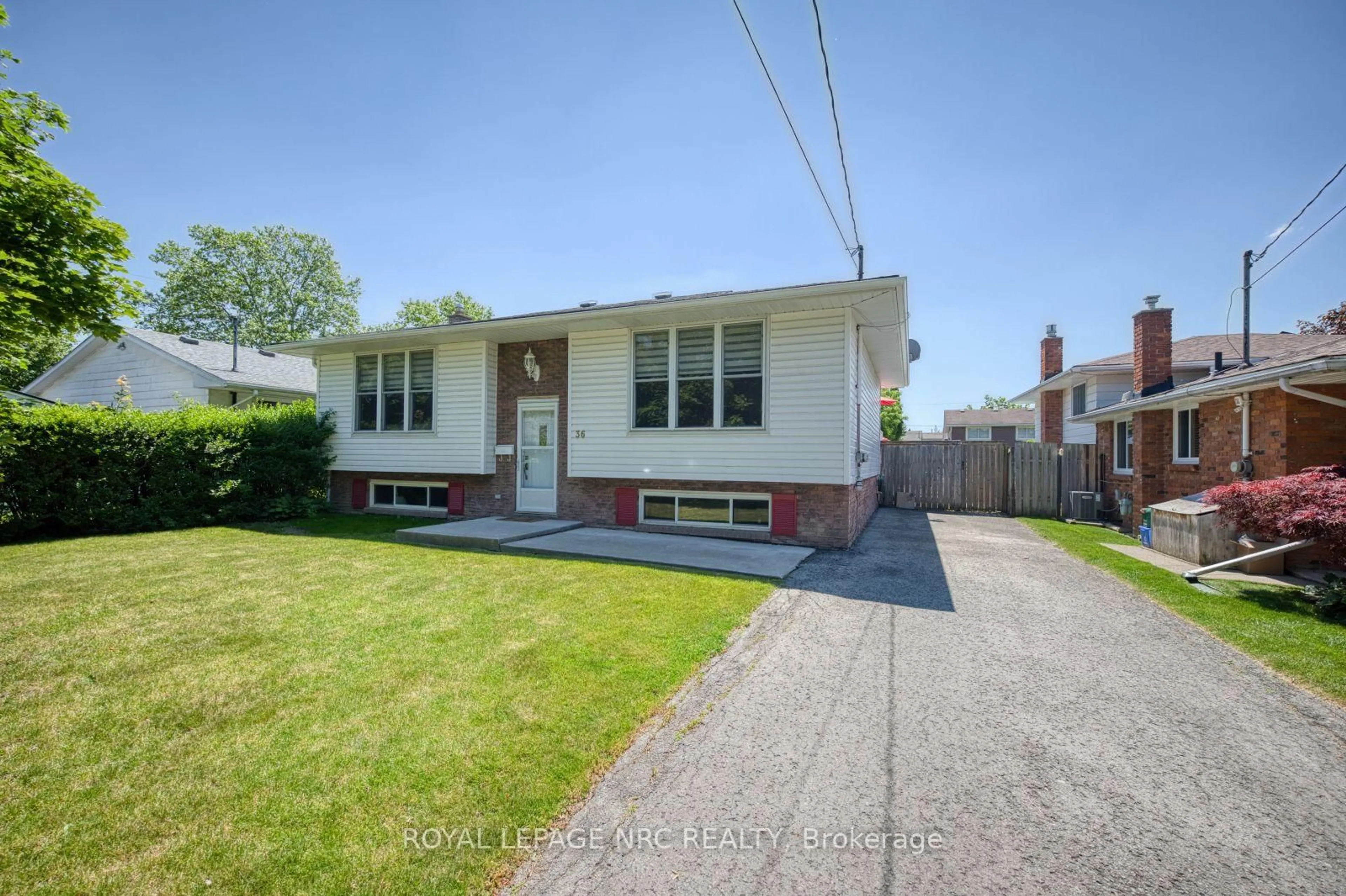 Unknown for 36 Appleford Rd, St. Catharines Ontario L2P 3M3