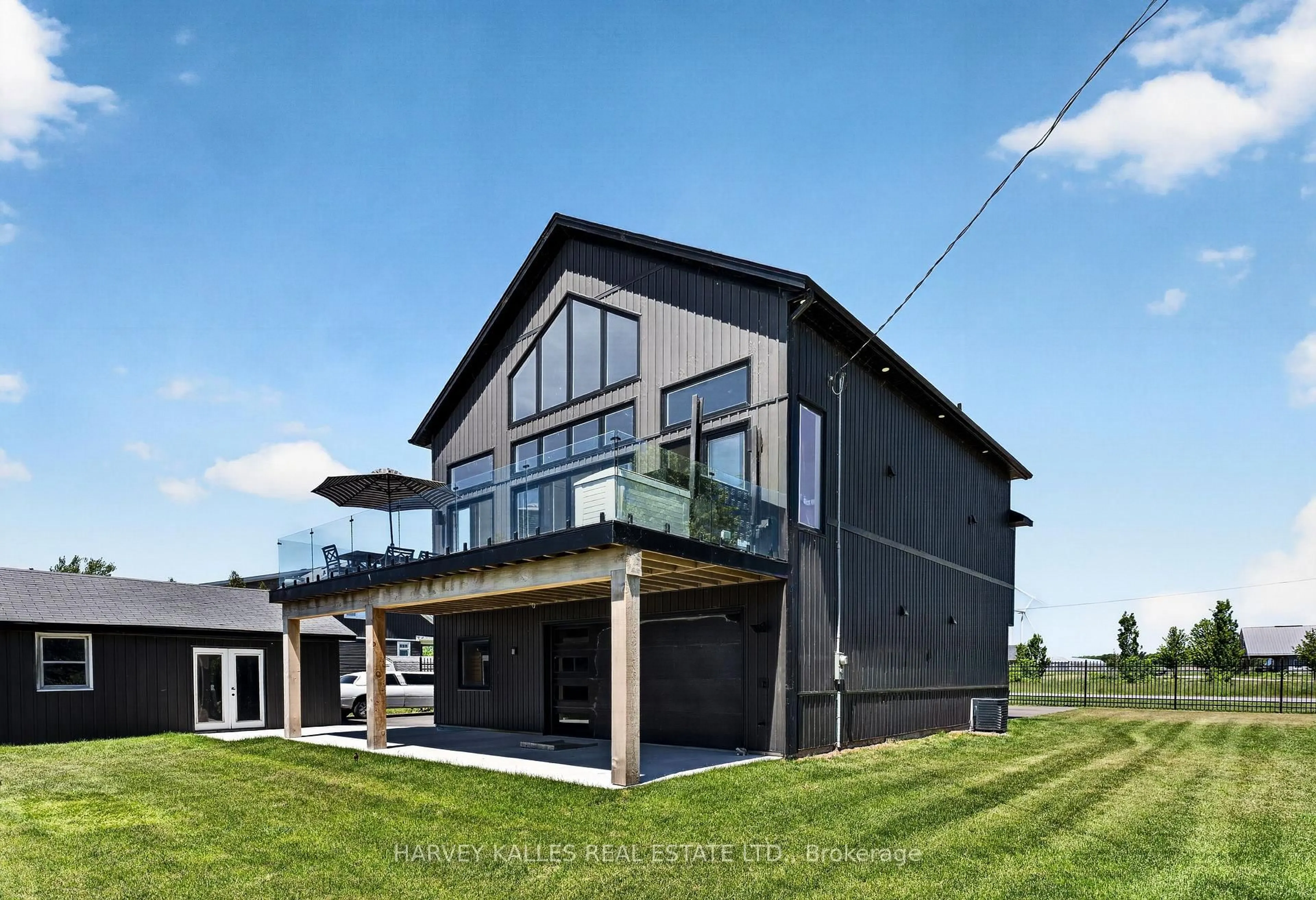 Unknown for 3184 Lakeshore Rd, Haldimand Ontario N1A 2W8