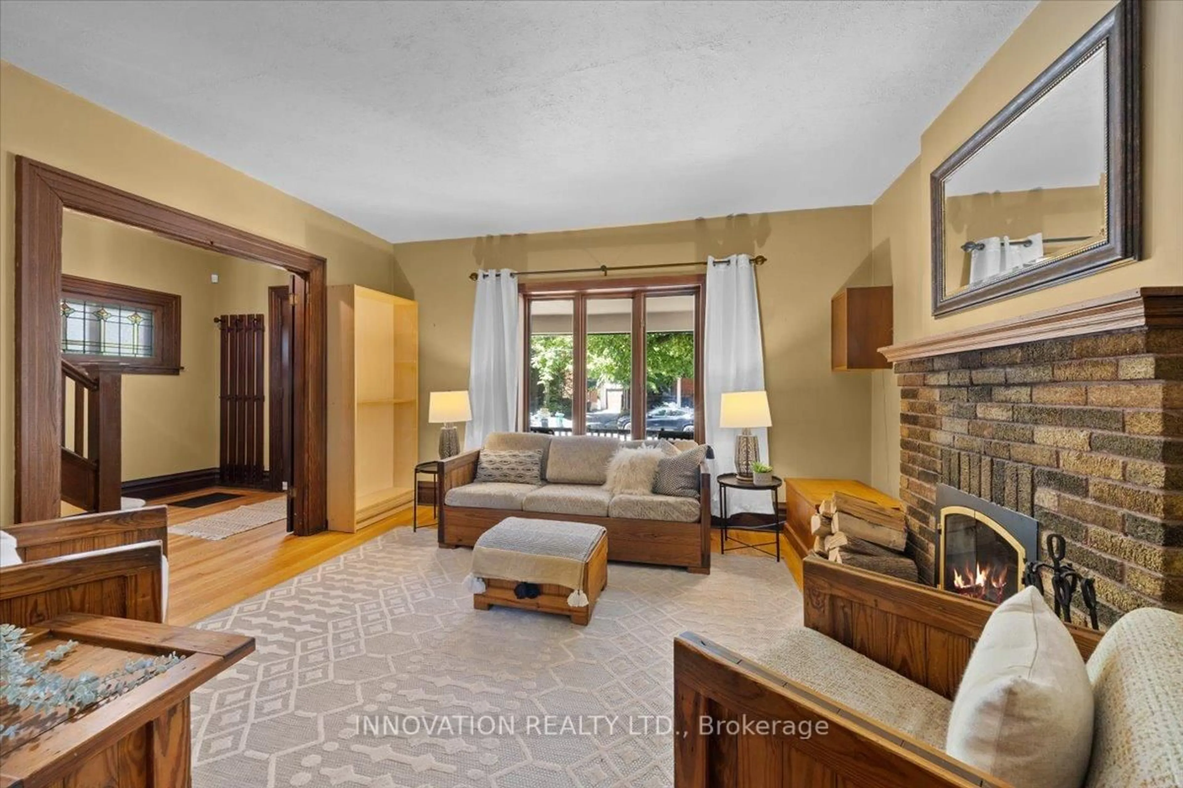 Living room with furniture, unknown for 78 Glen Ave, Ottawa Ontario K1S 2Z9