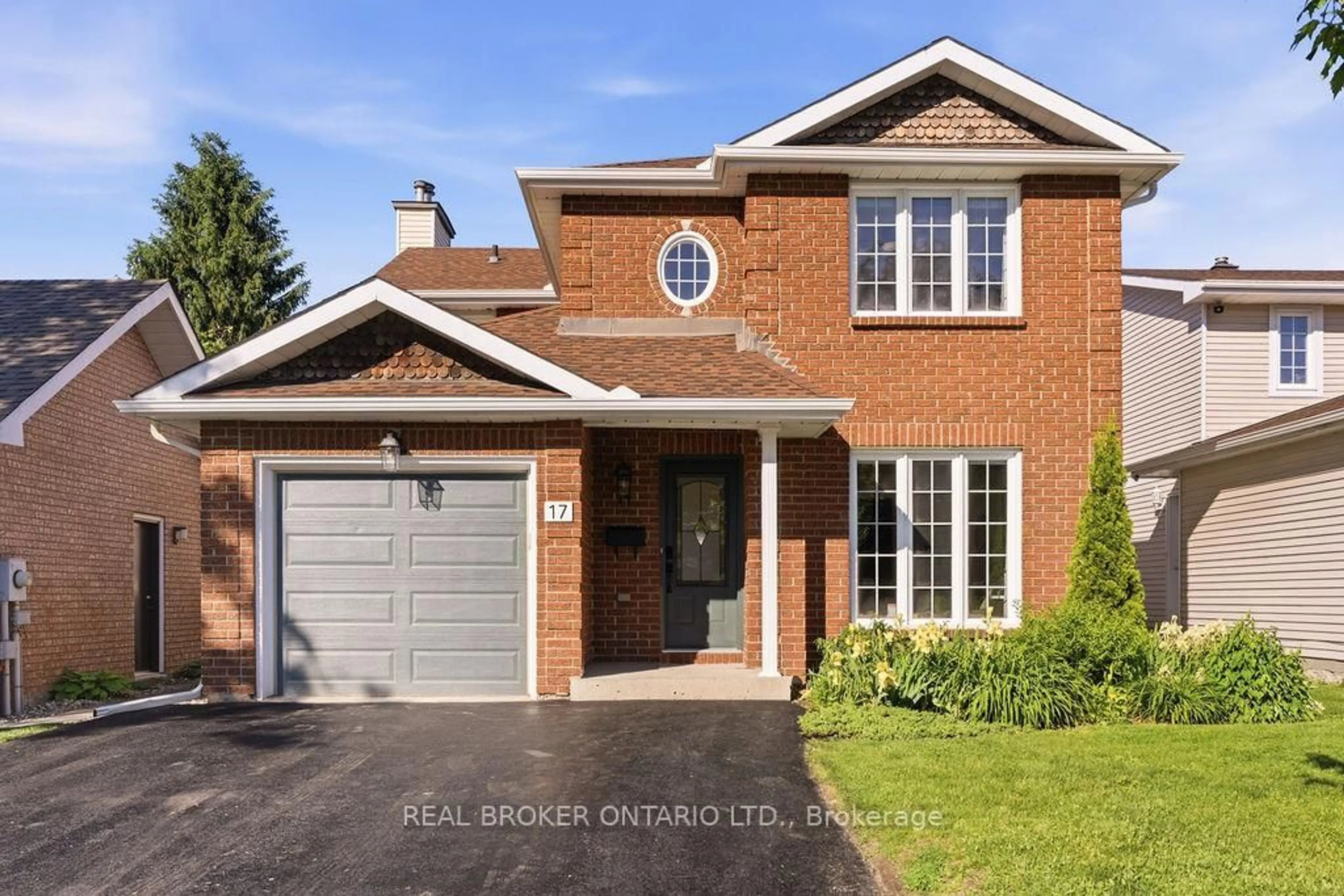 Home with brick exterior material, street for 17 Notman Way, Ottawa Ontario K1G 4P6