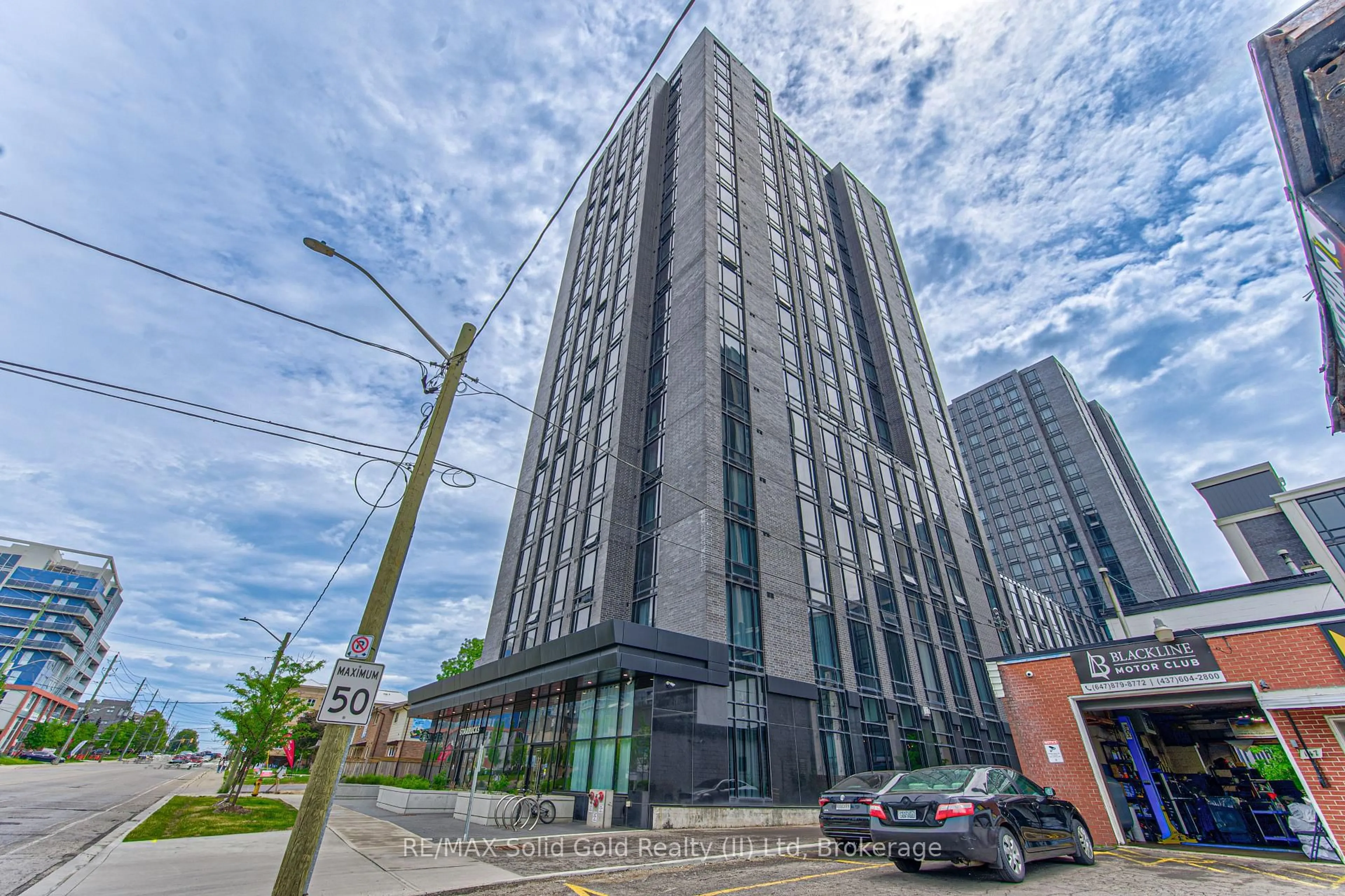Indoor foyer for 145 Columbia St, Waterloo Ontario N2L 0K7