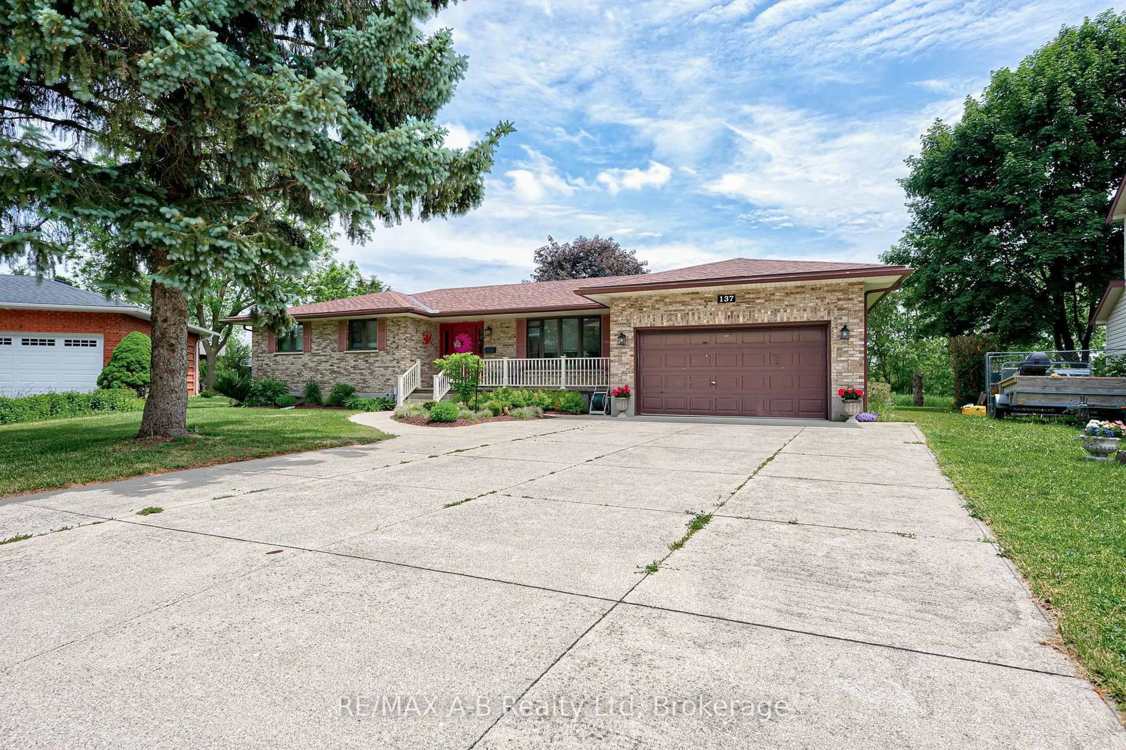 Home with brick exterior material, street for 137 Mitchell Crt, West Perth Ontario N0K 1N0