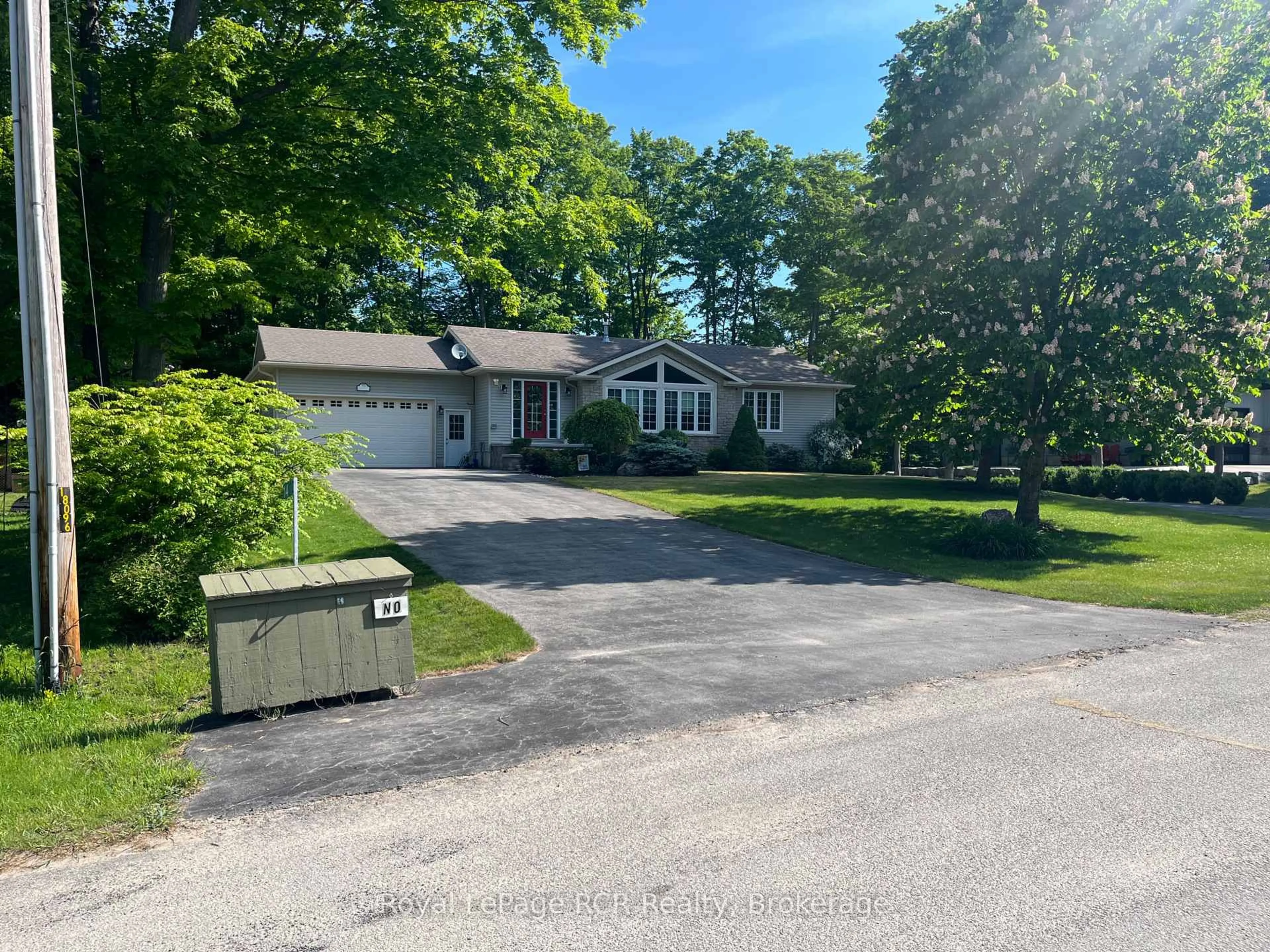 A pic from outside/outdoor area/front of a property/back of a property/a pic from drone, street for 14 Frederick St, South Bruce Peninsula Ontario N0H 2G0
