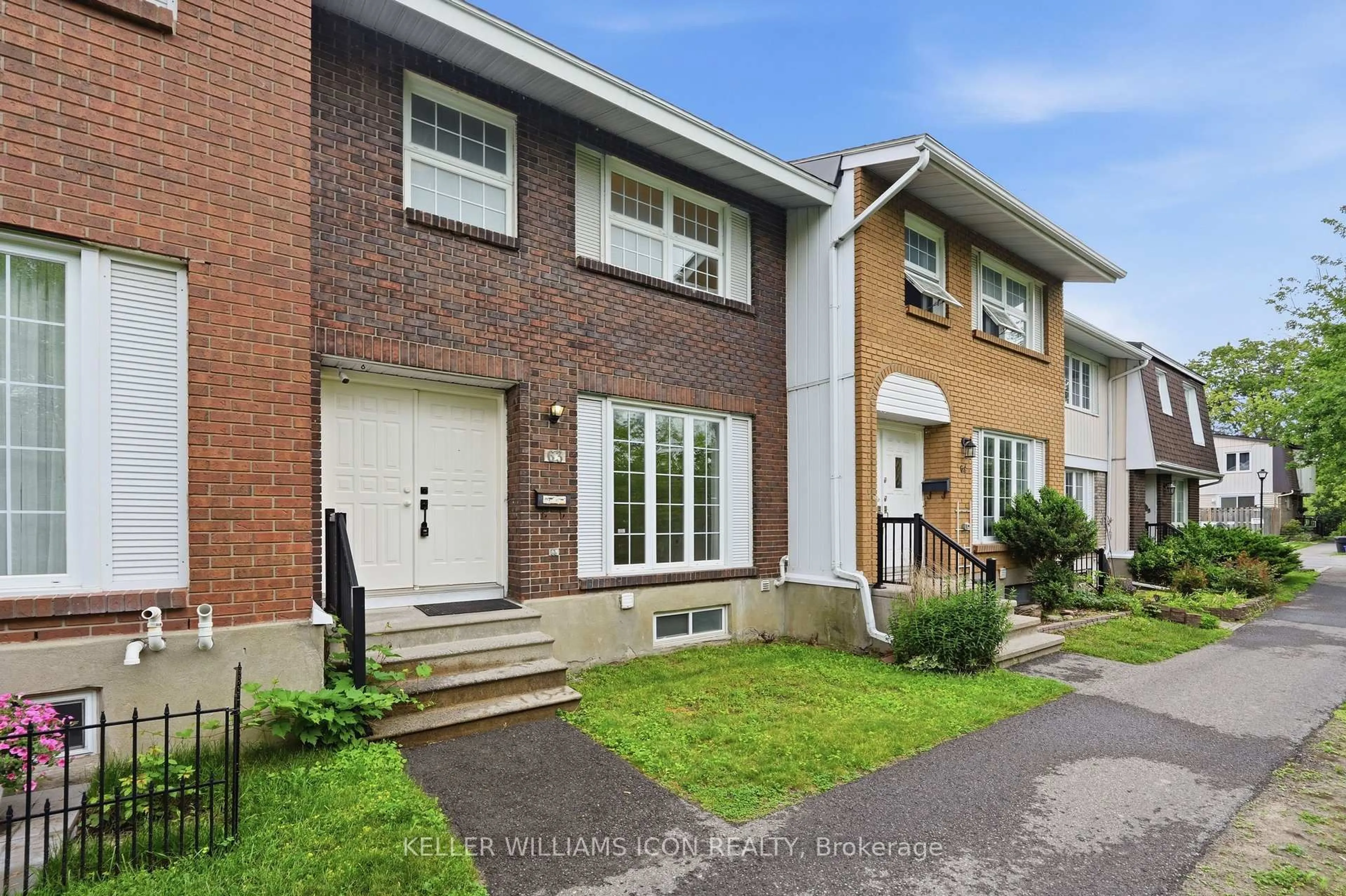 Home with brick exterior material, street for 3260 Southgate Rd #63, Ottawa Ontario K1V 8W9