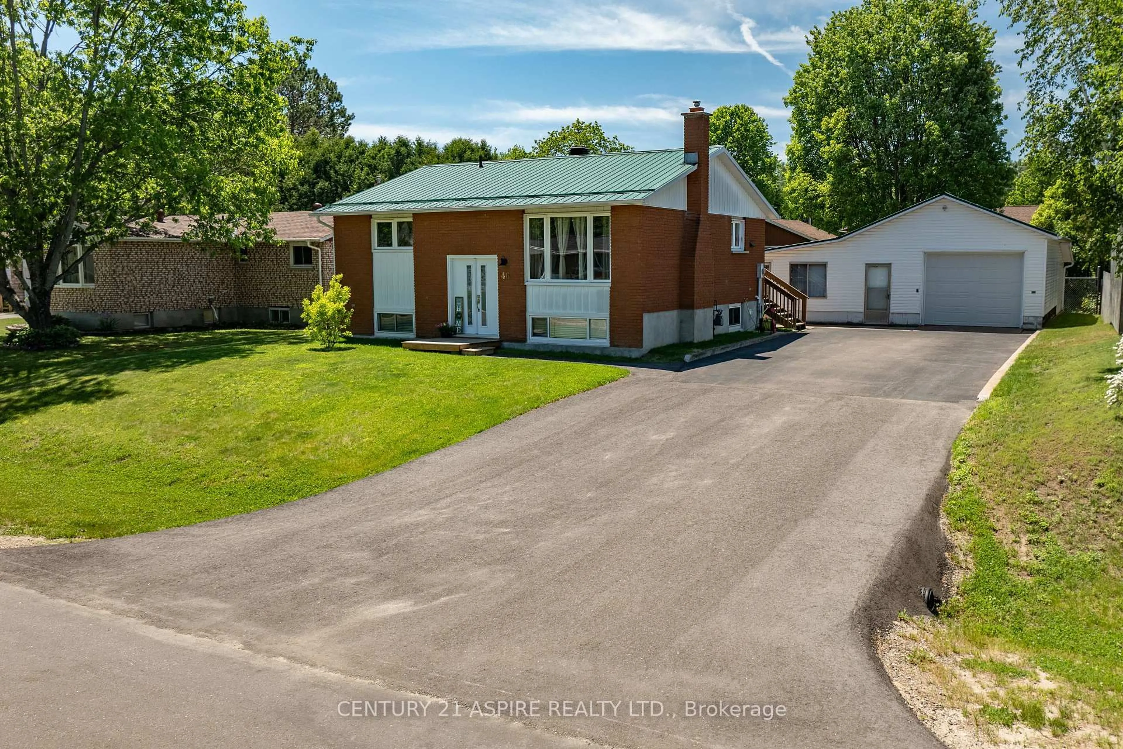 A pic from outside/outdoor area/front of a property/back of a property/a pic from drone, street for 46 Cook St, Chalk River Ontario K0J 1J0