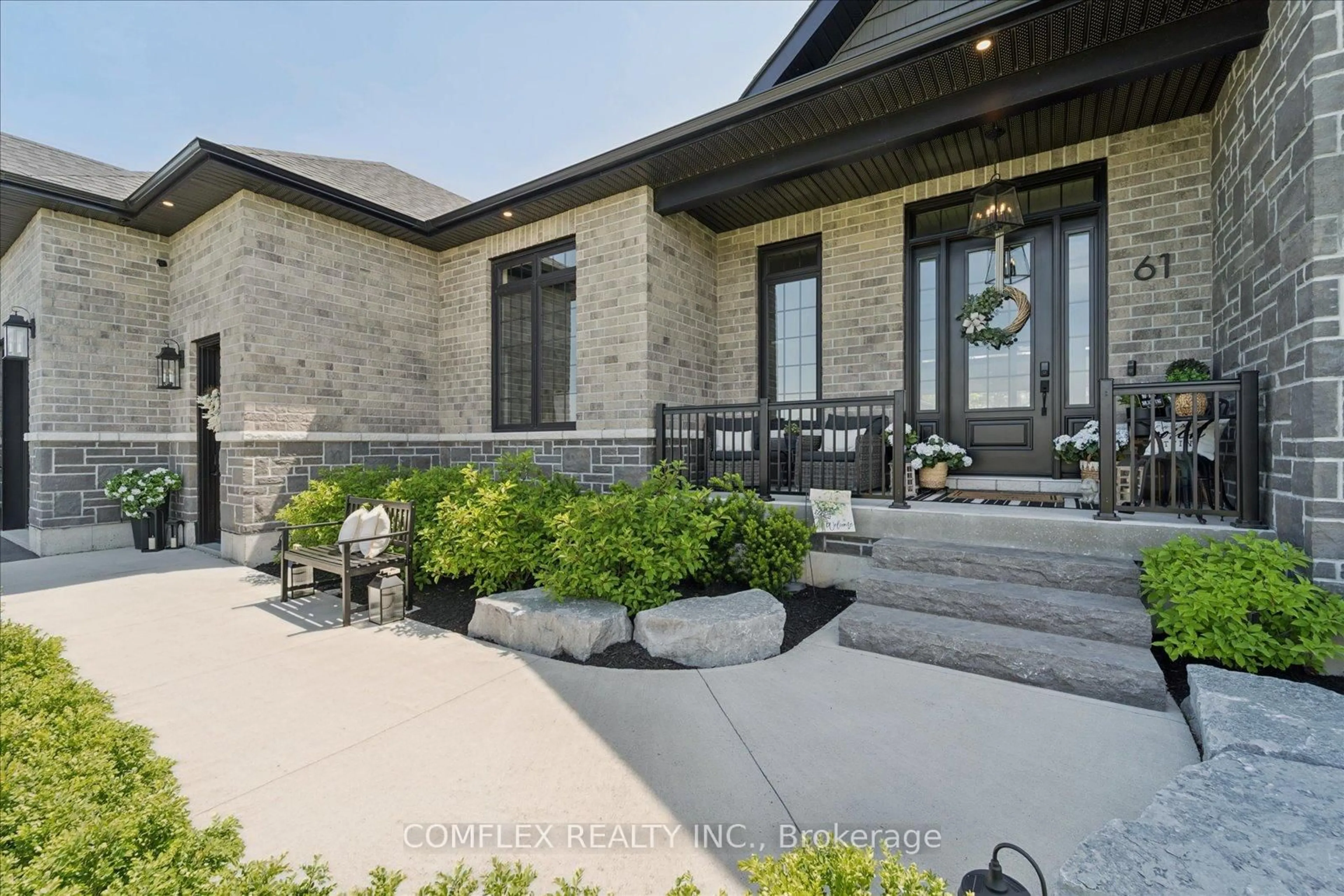 Patio, mountain view for 61 Mccarty Dr, Hamilton Township Ontario K9A 0K5