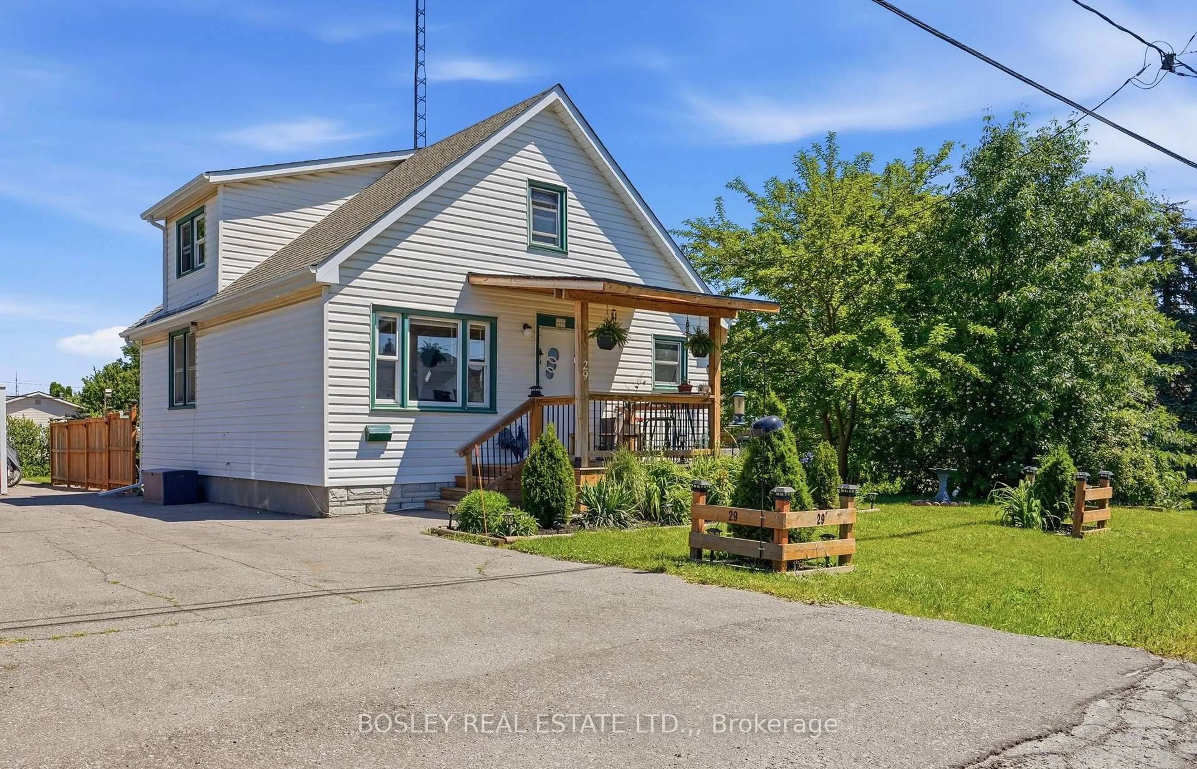 Unknown for 29 Bloomfield Ave, St. Catharines Ontario L2P 1X2