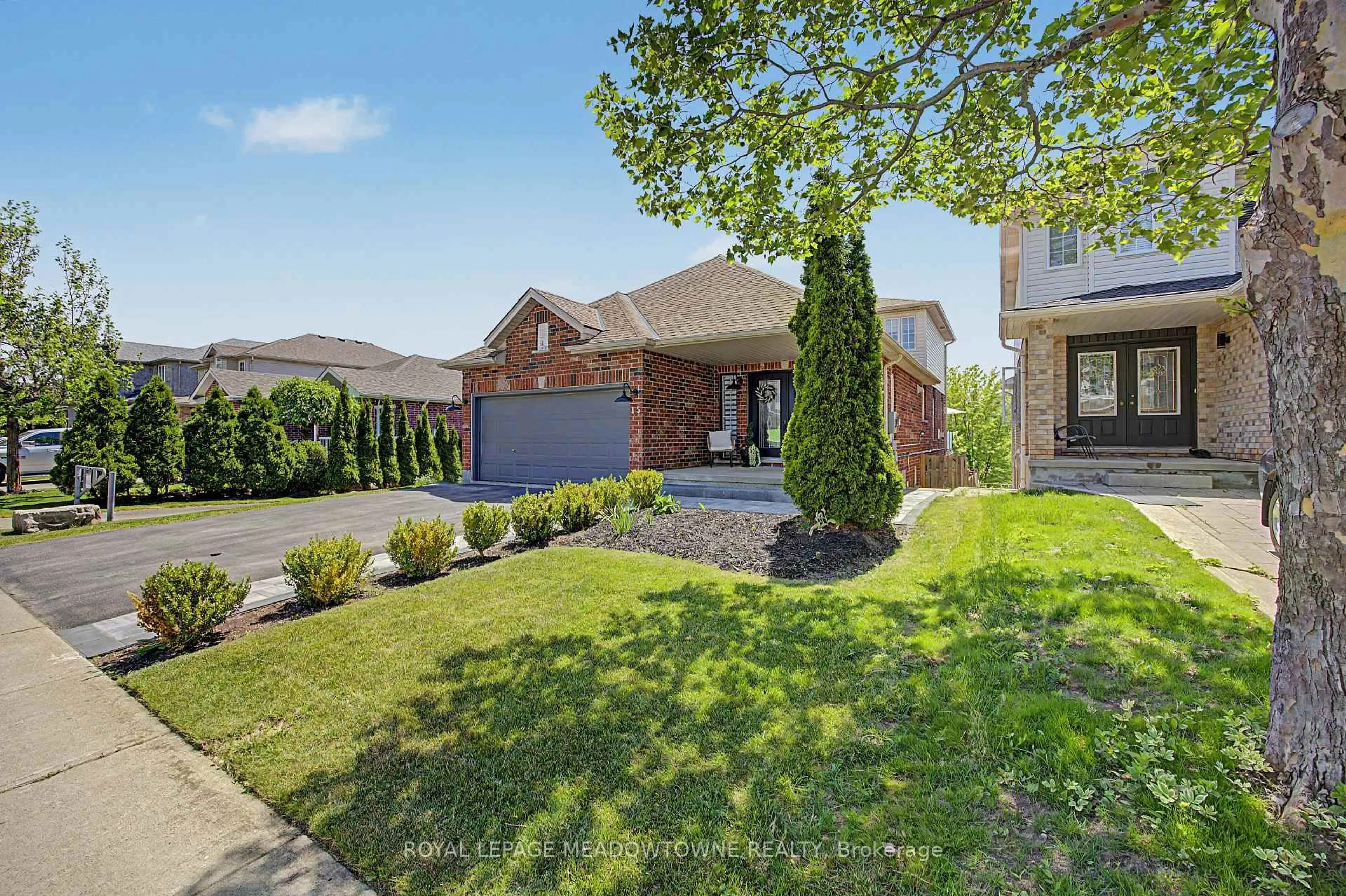 Unknown for 15 Zecca Dr, Guelph Ontario N1L 1T1