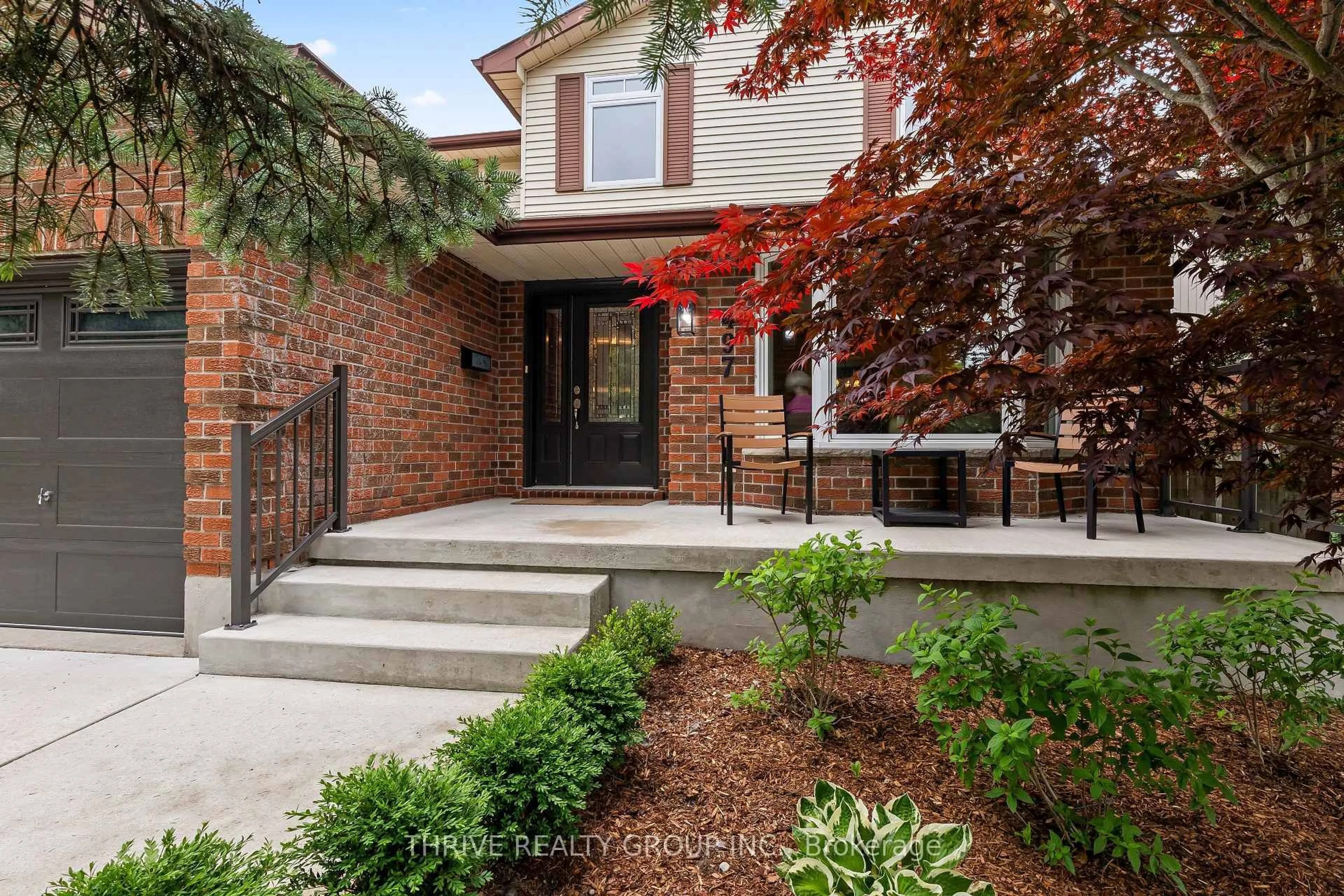 Home with brick exterior material, street for 497 Old Wonderland Rd, London South Ontario N6K 3T5