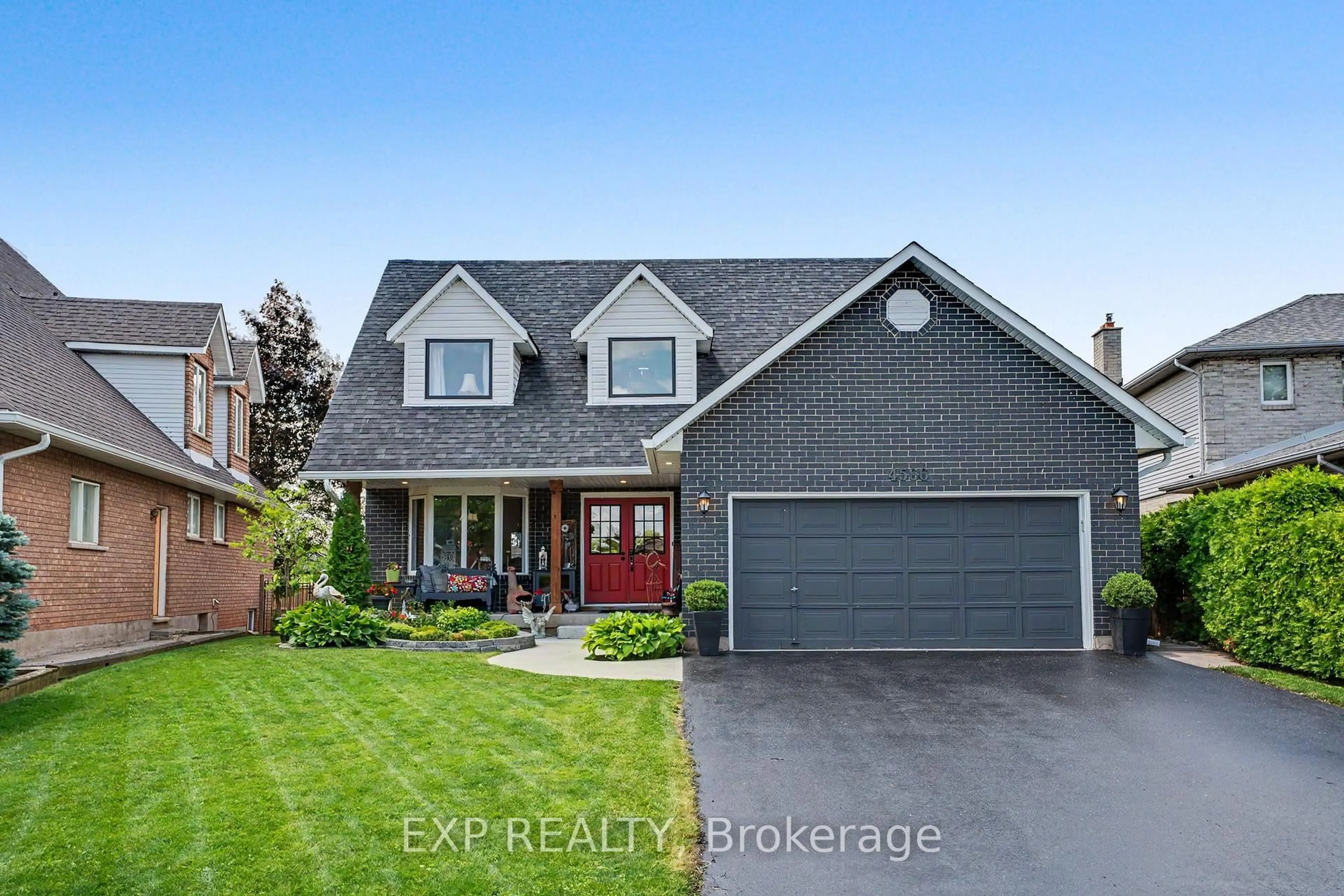 Home with brick exterior material, street for 4566 CEDARBROOK Lane, Lincoln Ontario L0R 1B5