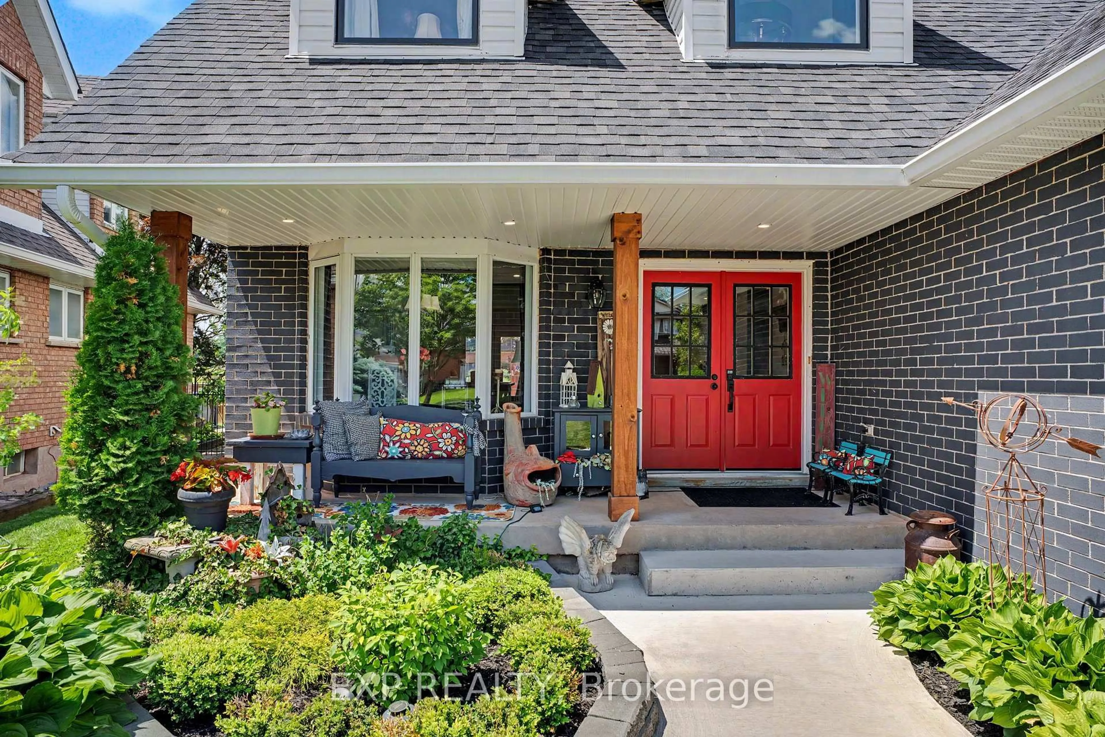 Home with brick exterior material, street for 4566 CEDARBROOK Lane, Lincoln Ontario L0R 1B5