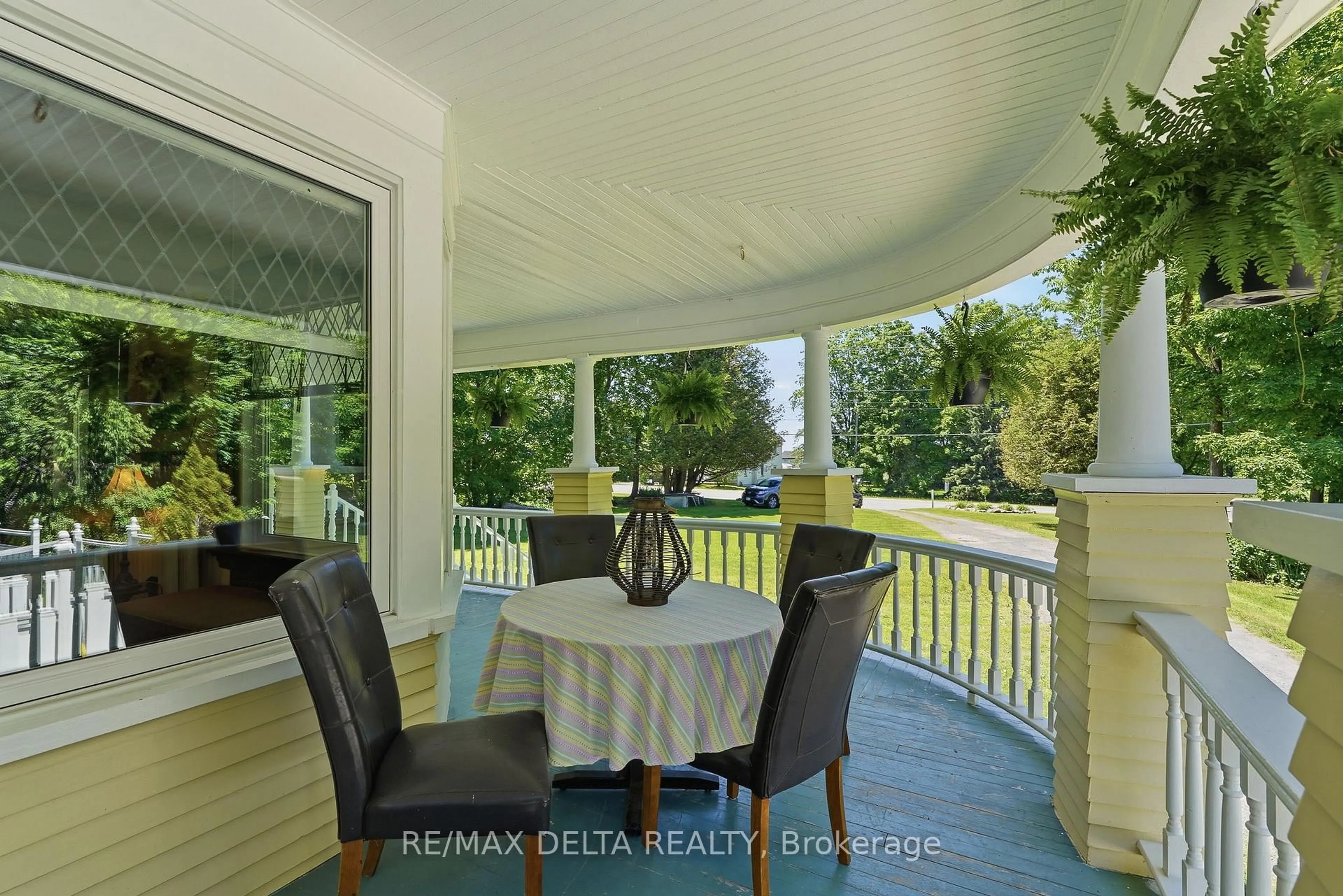 Patio, water/lake/river/ocean view for 1897 Highway 34 Highway, Champlain Ontario K6A 2R2