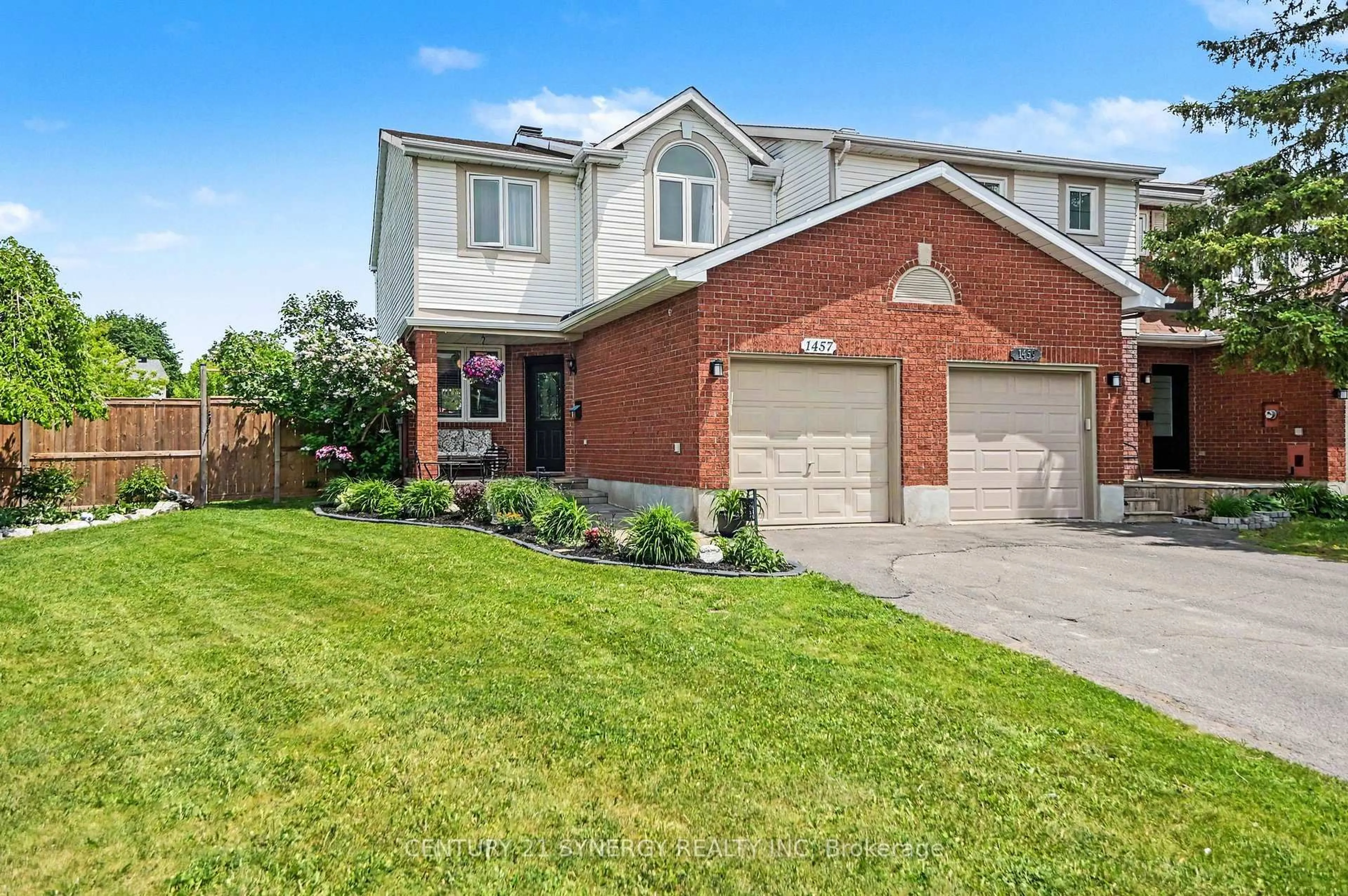 Home with brick exterior material, street for 1457 Corsham Ave, Ottawa Ontario K4A 3M5