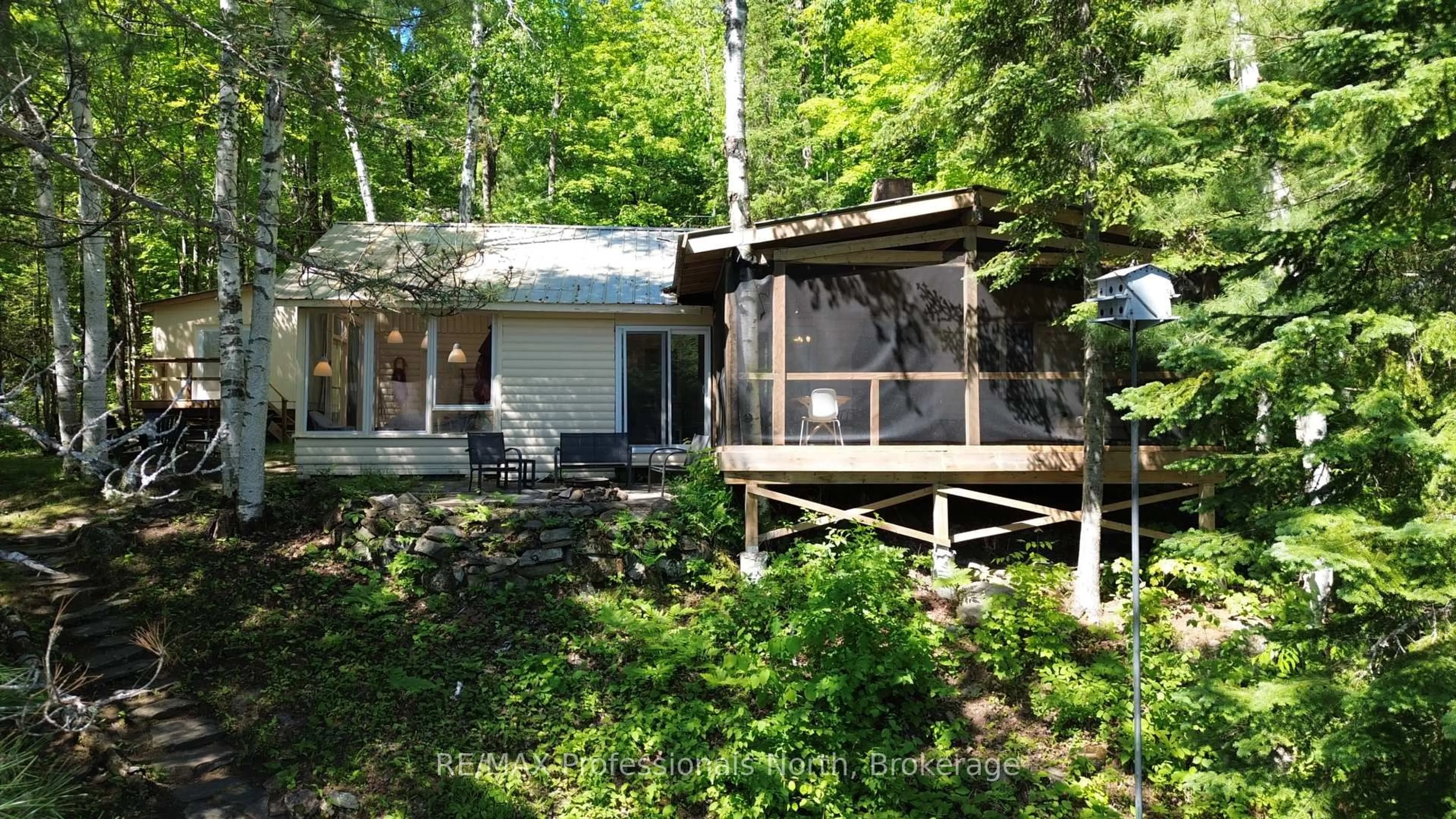 Unknown for 10729 Black Lake WAO, Minden Hills Ontario K0M 2L1