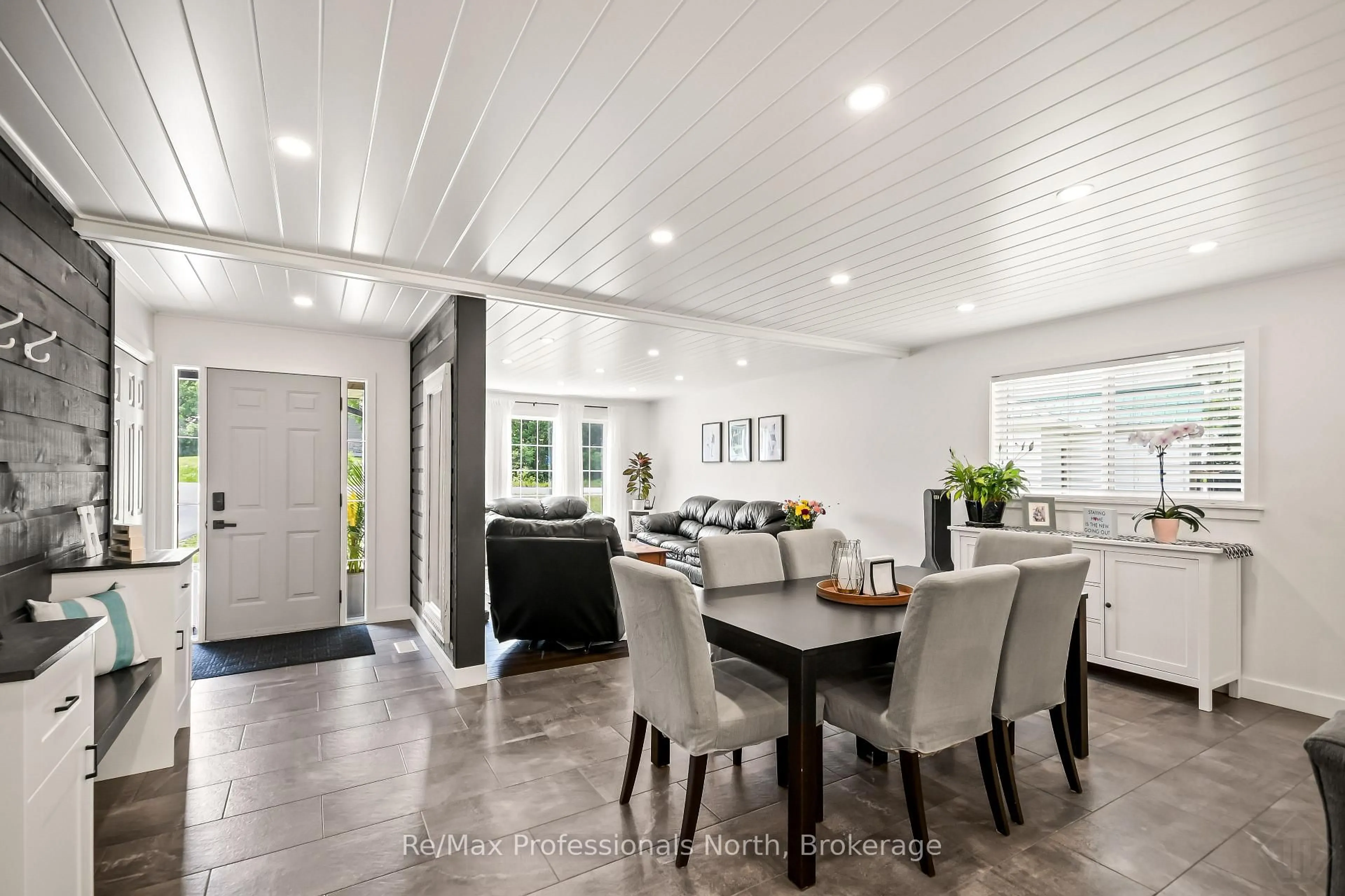 Unknown for 424 ALEXANDER St, Gravenhurst Ontario P1P 1A3