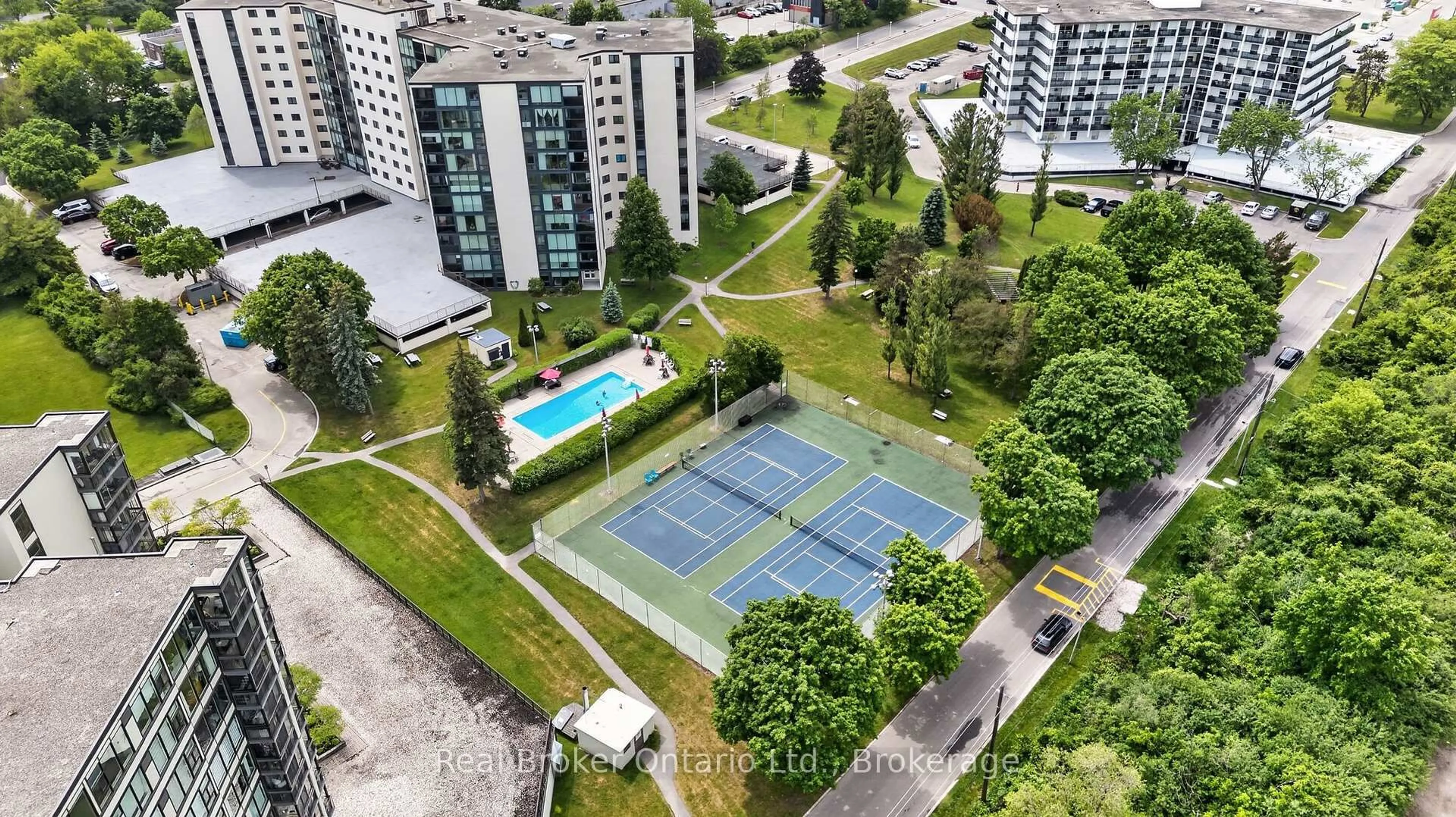 A pic from outside/outdoor area/front of a property/back of a property/a pic from drone, city buildings view from balcony for 23 Woodlawn Rd #811, Guelph Ontario N1H 7G6