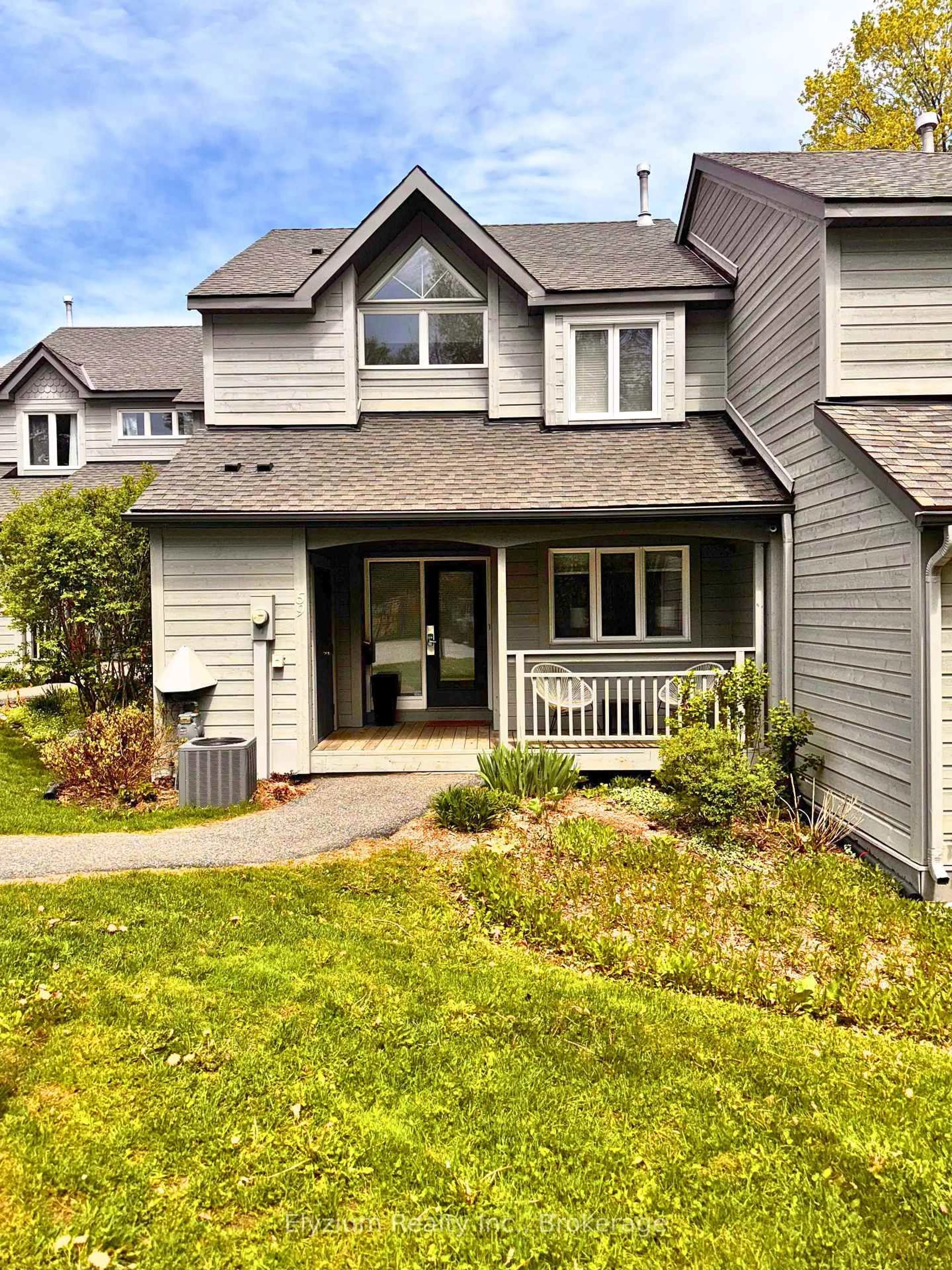 Home with vinyl exterior material, street for 1209 MUSKOKA BEACH Rd #59, Gravenhurst Ontario P1P 1R1