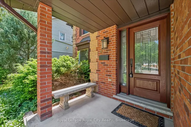 47 Caledonia St, Guelph 3