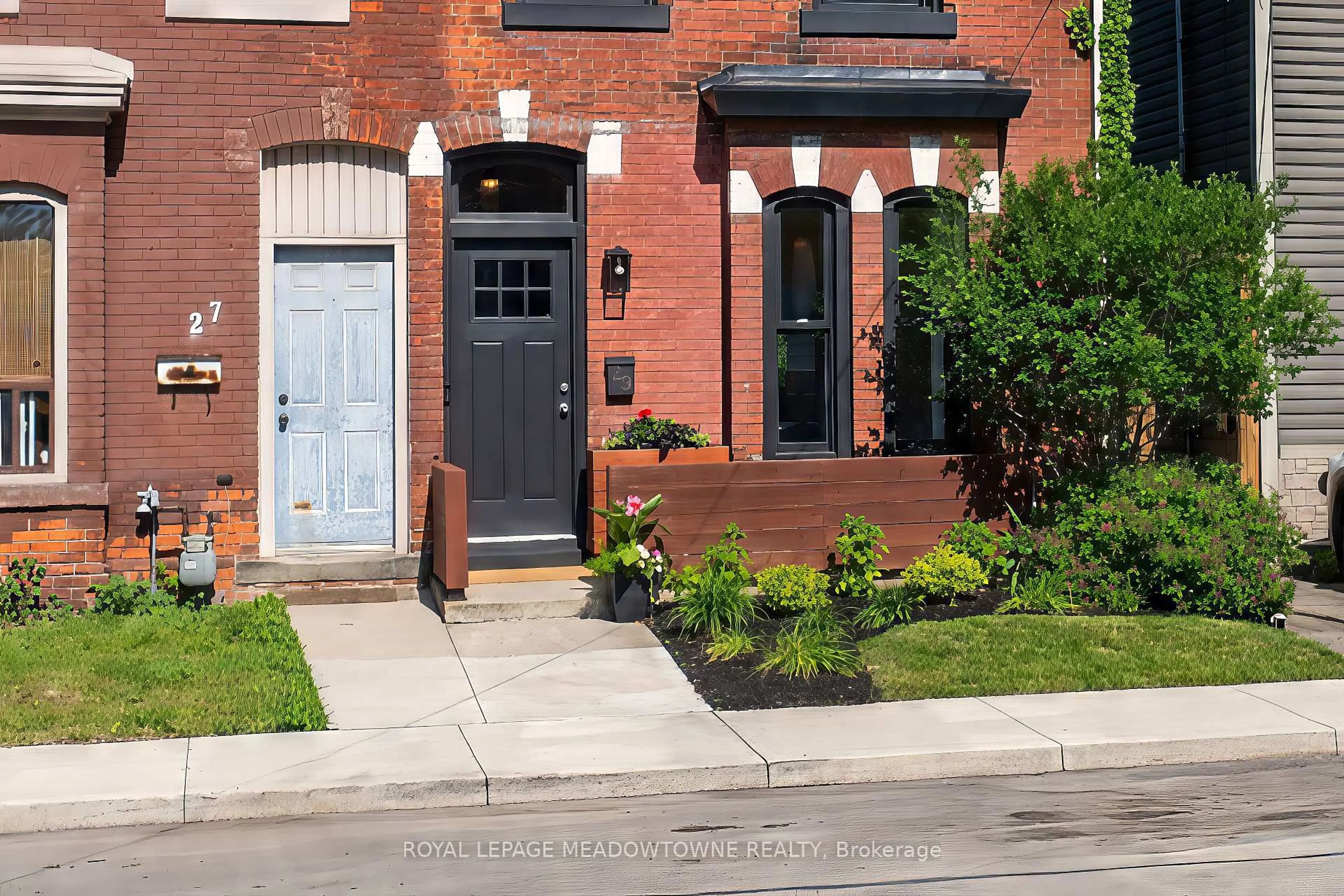 Home with brick exterior material, street for 29 Railway St, Hamilton Ontario L8R 2R4