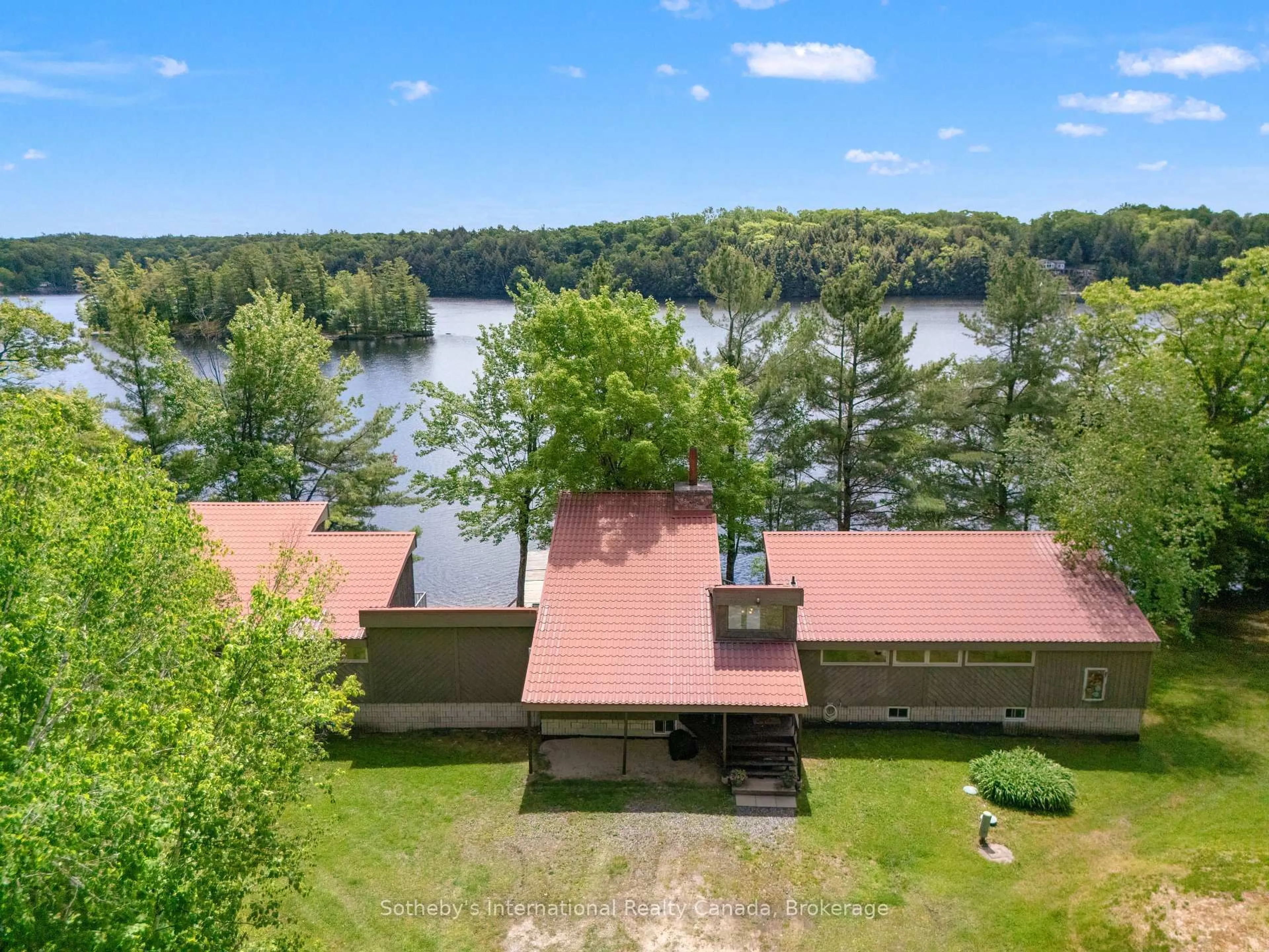 A pic from outside/outdoor area/front of a property/back of a property/a pic from drone, water/lake/river/ocean view for 37 Fox Back Rd, The Archipelago Ontario P0C 1H0