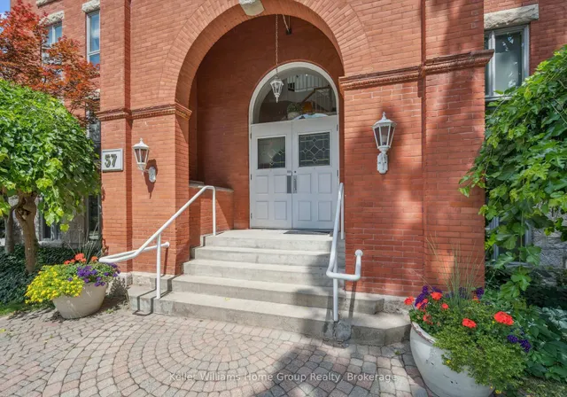 57 SUFFOLK St #408, Guelph 4