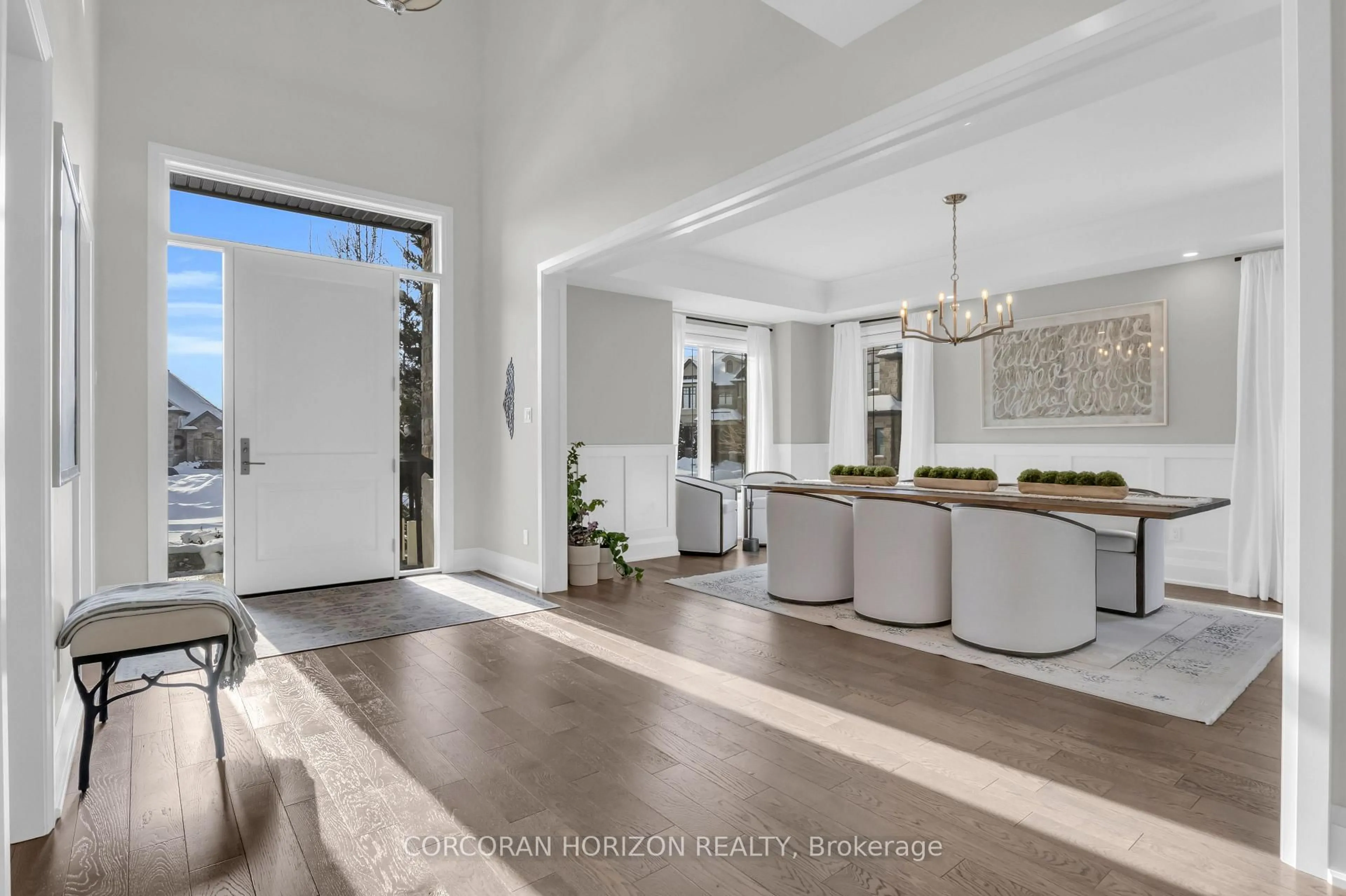 Indoor entryway for 908 Fall Harvest Crt, Kitchener Ontario N2P 2M2