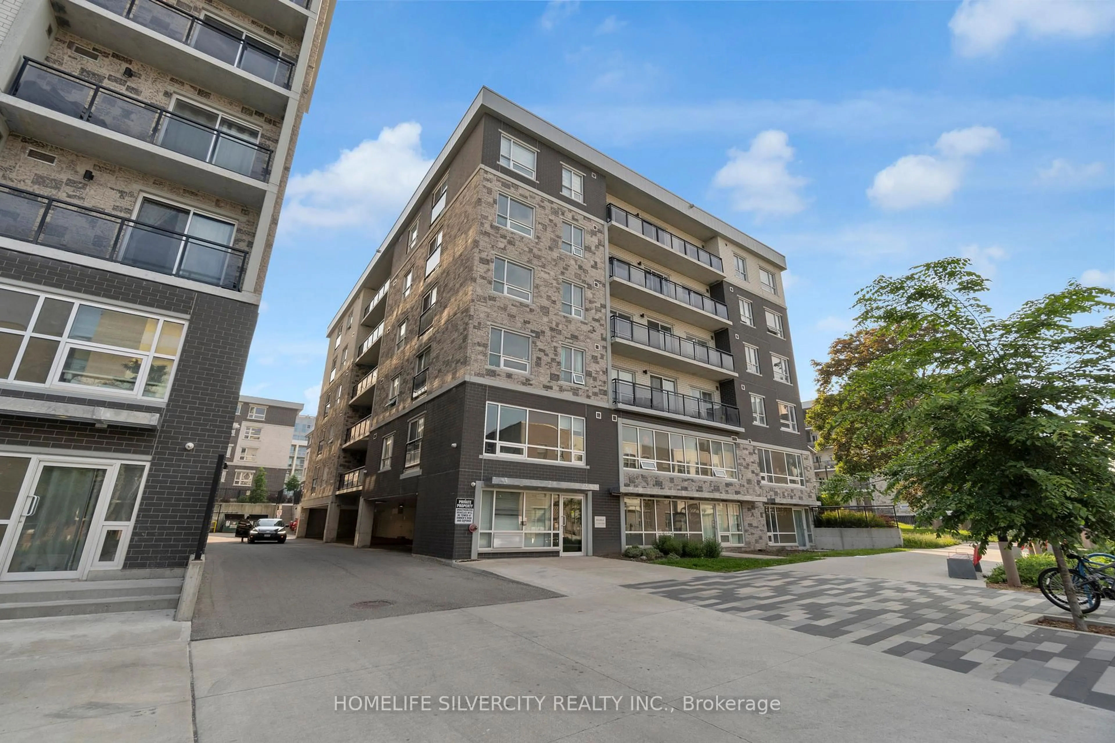 A pic from outside/outdoor area/front of a property/back of a property/a pic from drone, building for 275 Larch St #A405, Waterloo Ontario N2L 0J1