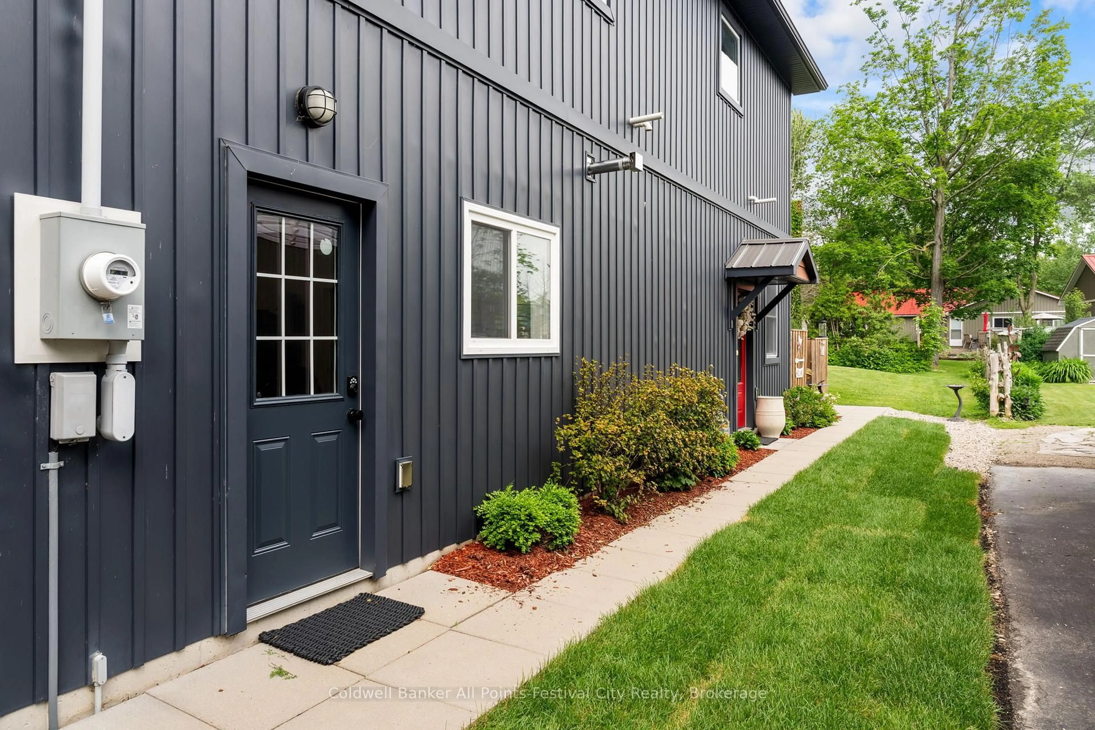 Home with vinyl exterior material, street for 30 Bluewater Dr, Central Huron Ontario N7A 3X8
