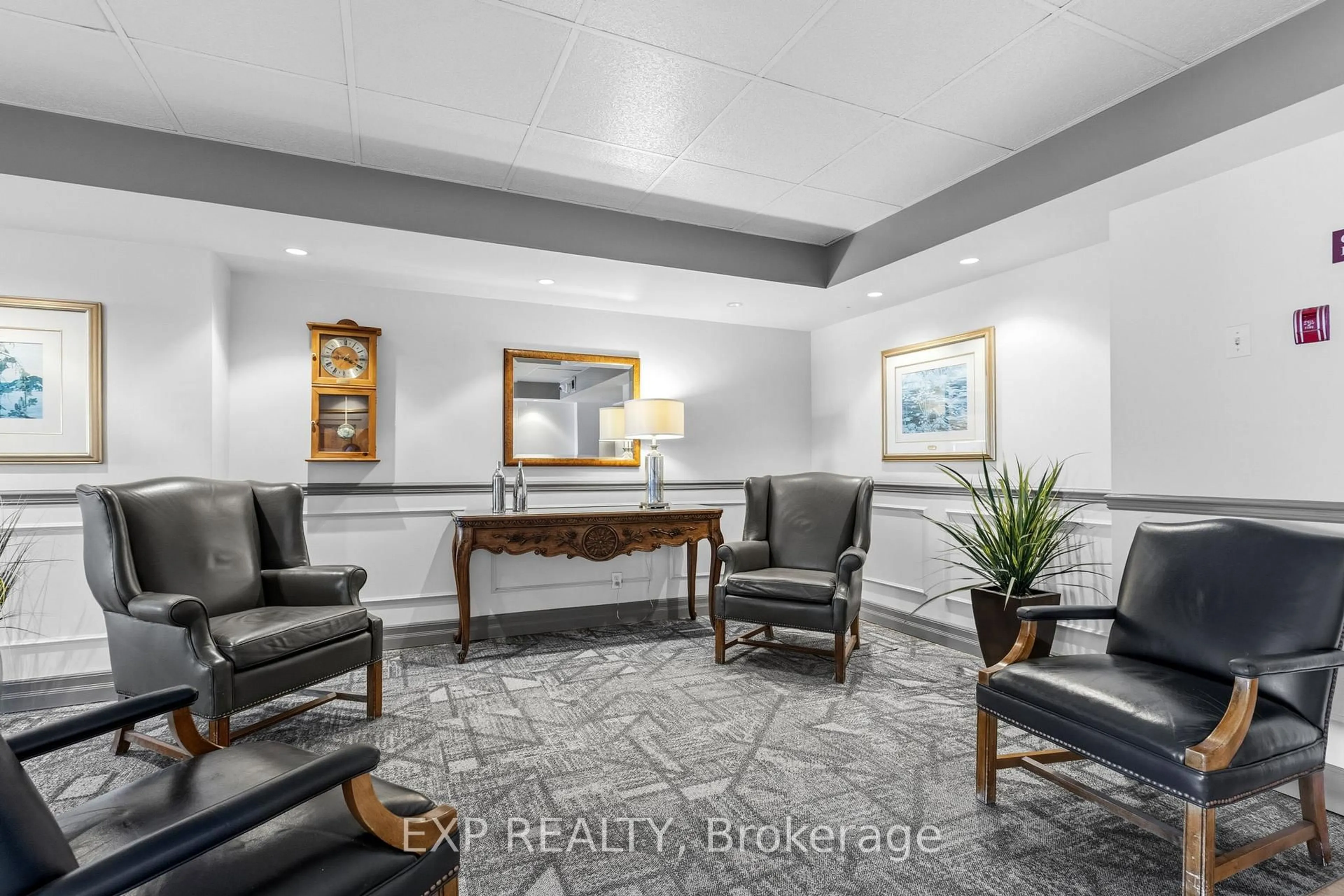 Lobby for 1599 Lassiter Terr #215, Ottawa Ontario K1J 8R6