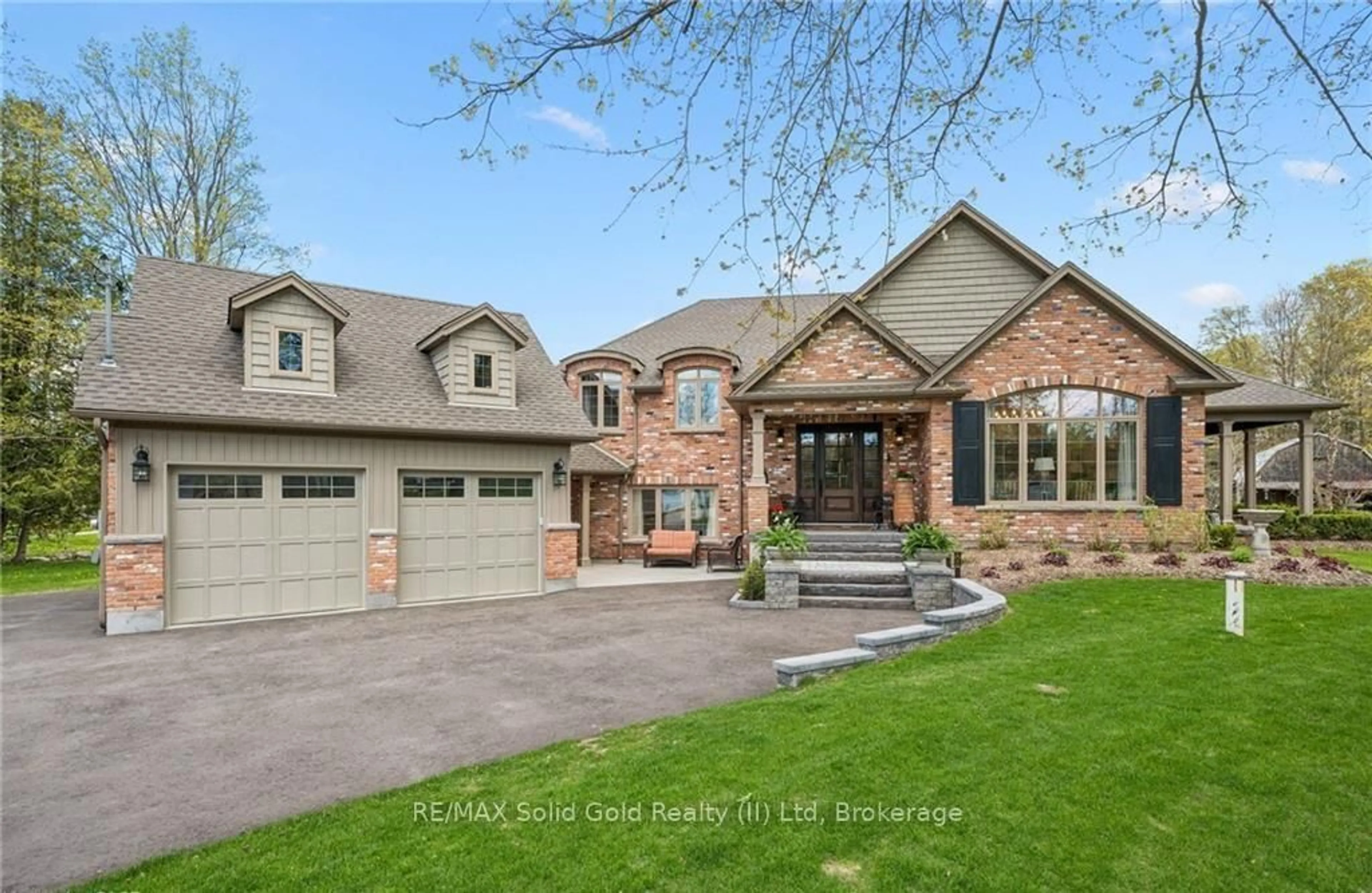 Home with brick exterior material, street for 2073 Maplewood Rd, Wellesley Ontario N0B 2M0