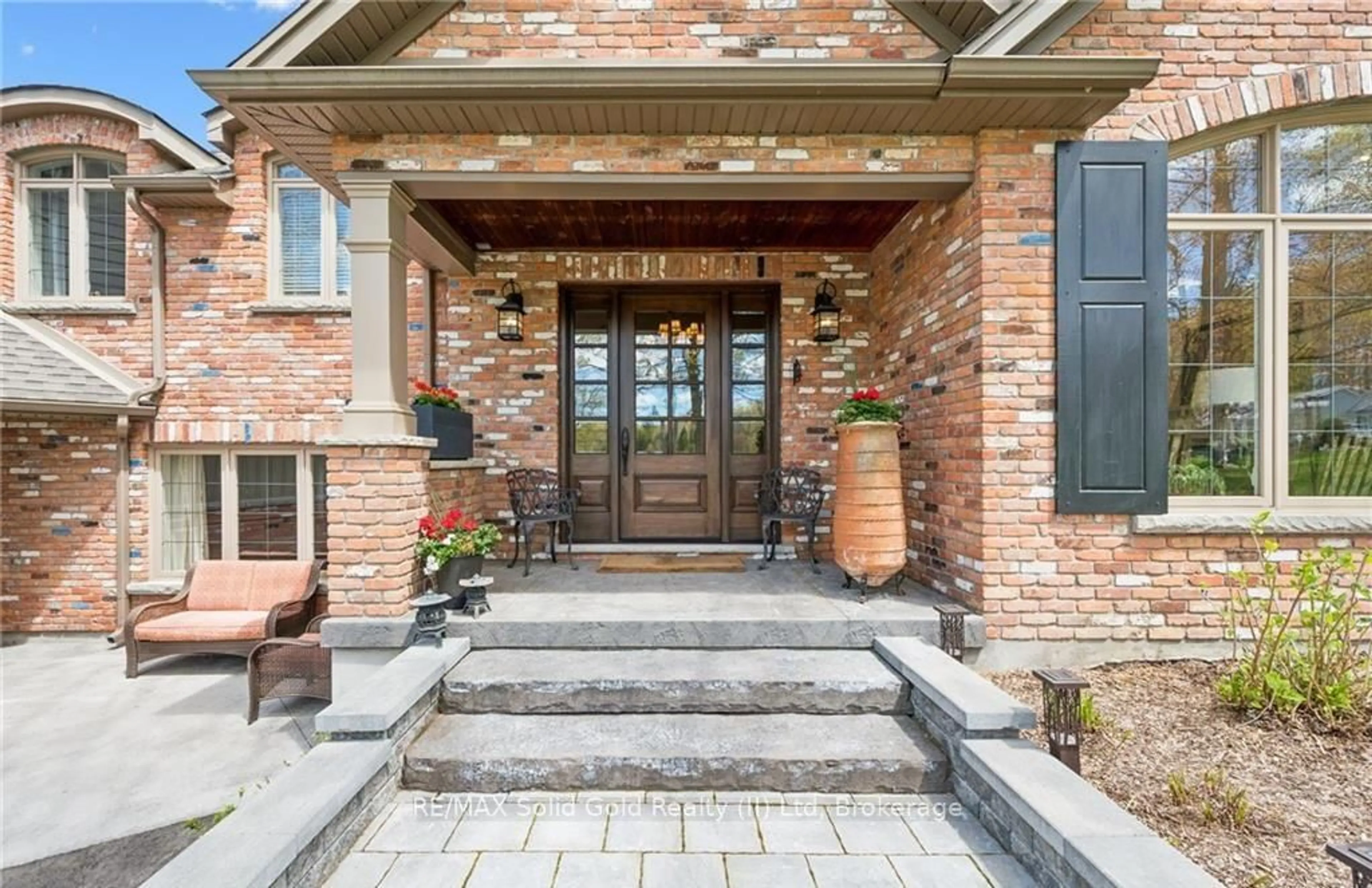 Home with brick exterior material, street for 2073 Maplewood Rd, Wellesley Ontario N0B 2M0