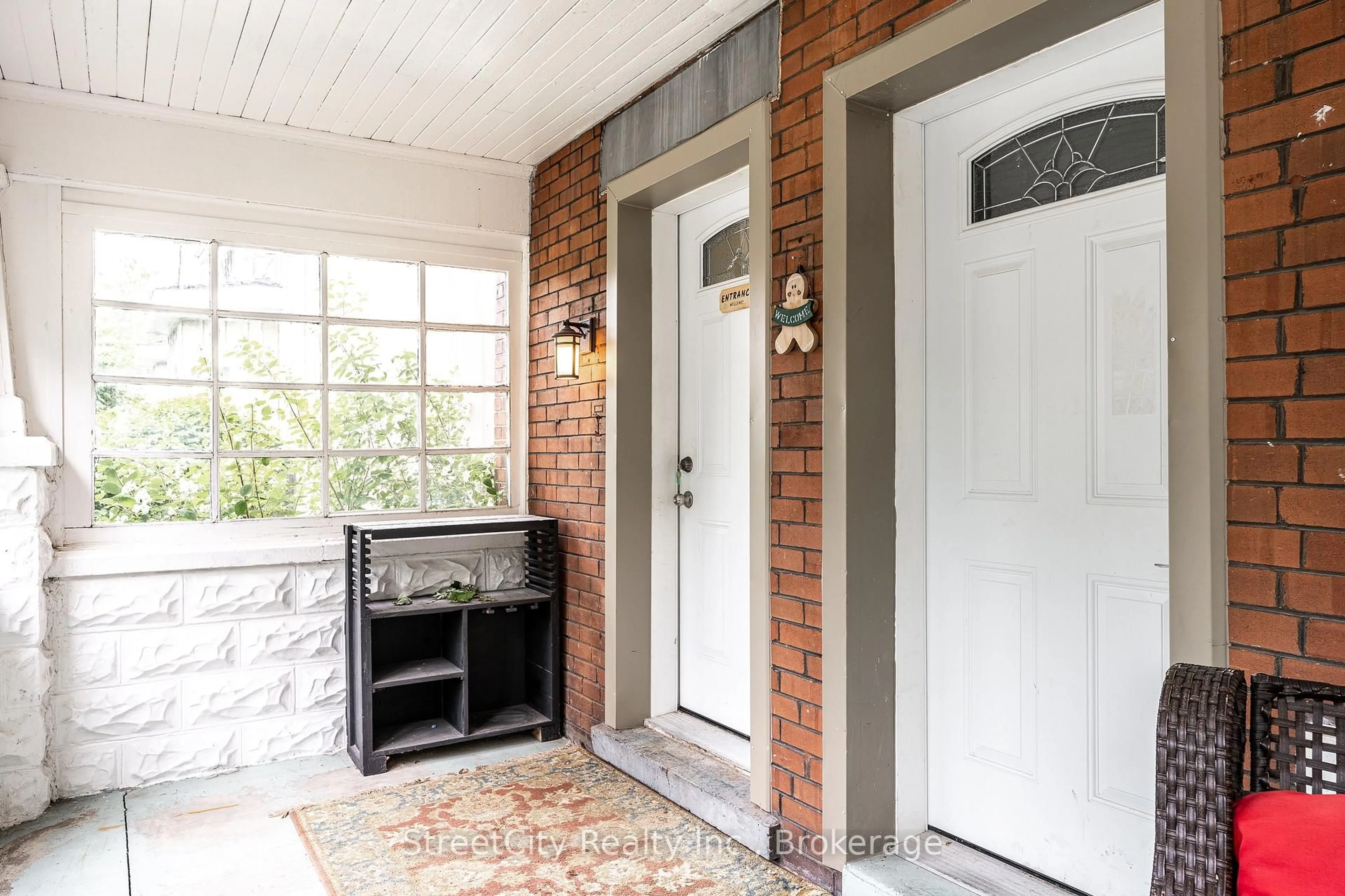 Indoor entryway for 40 Douro St, Stratford Ontario N5A 3R3
