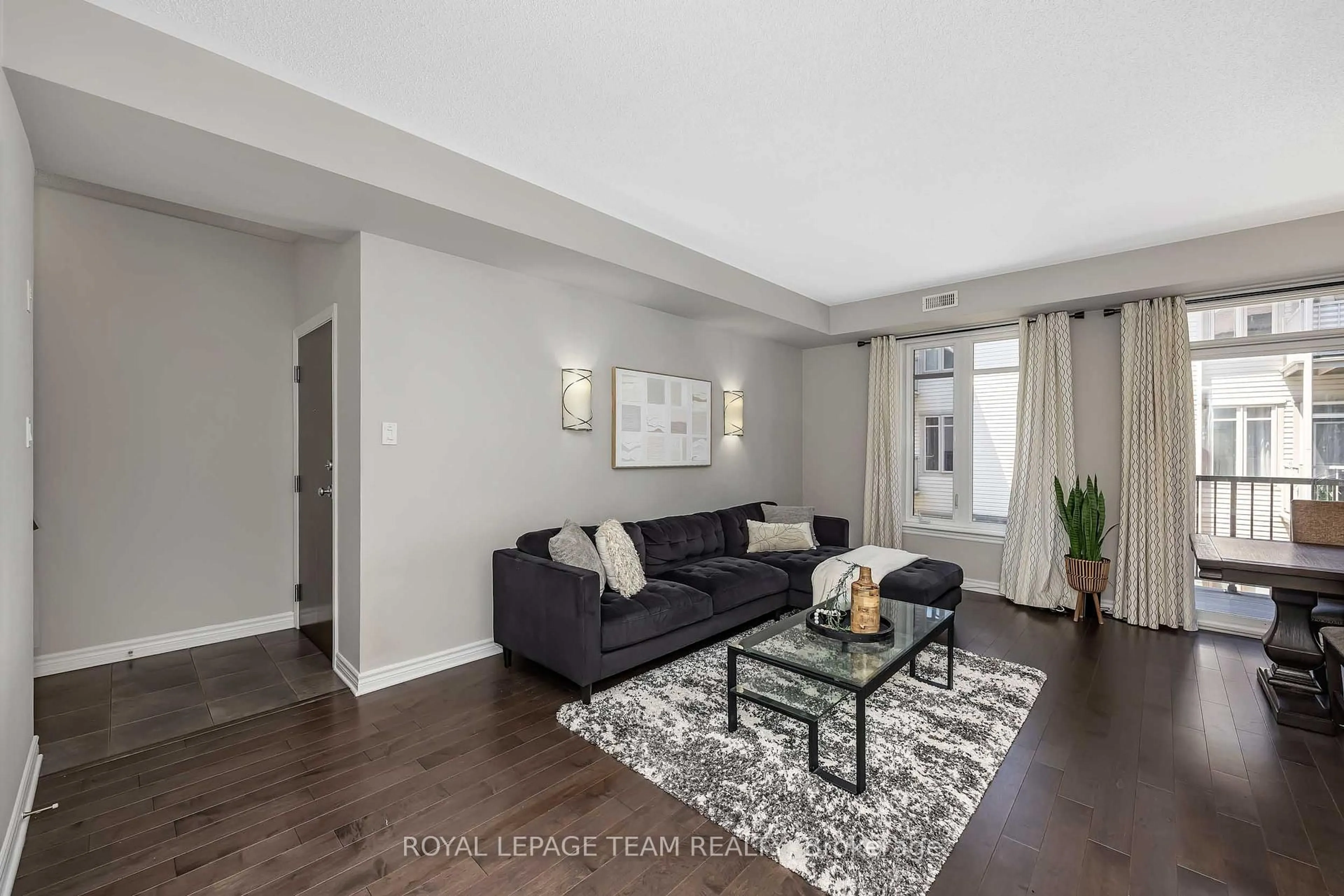 Living room with furniture, unknown for 1065 Beryl Private #F, Ottawa Ontario K1V 2M4