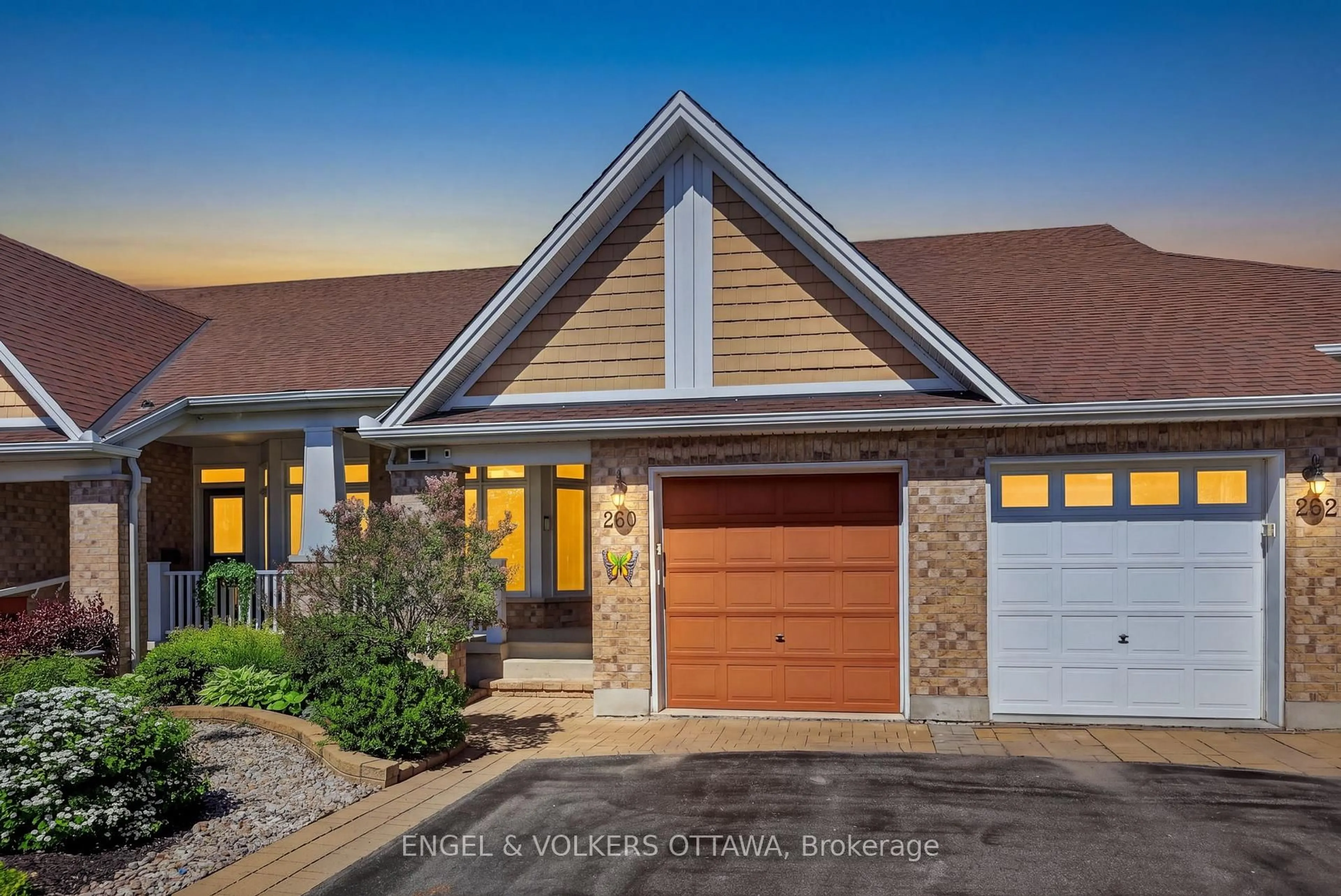 Home with vinyl exterior material, street for 260 Bulrush Cres, Ottawa Ontario K1T 0E5
