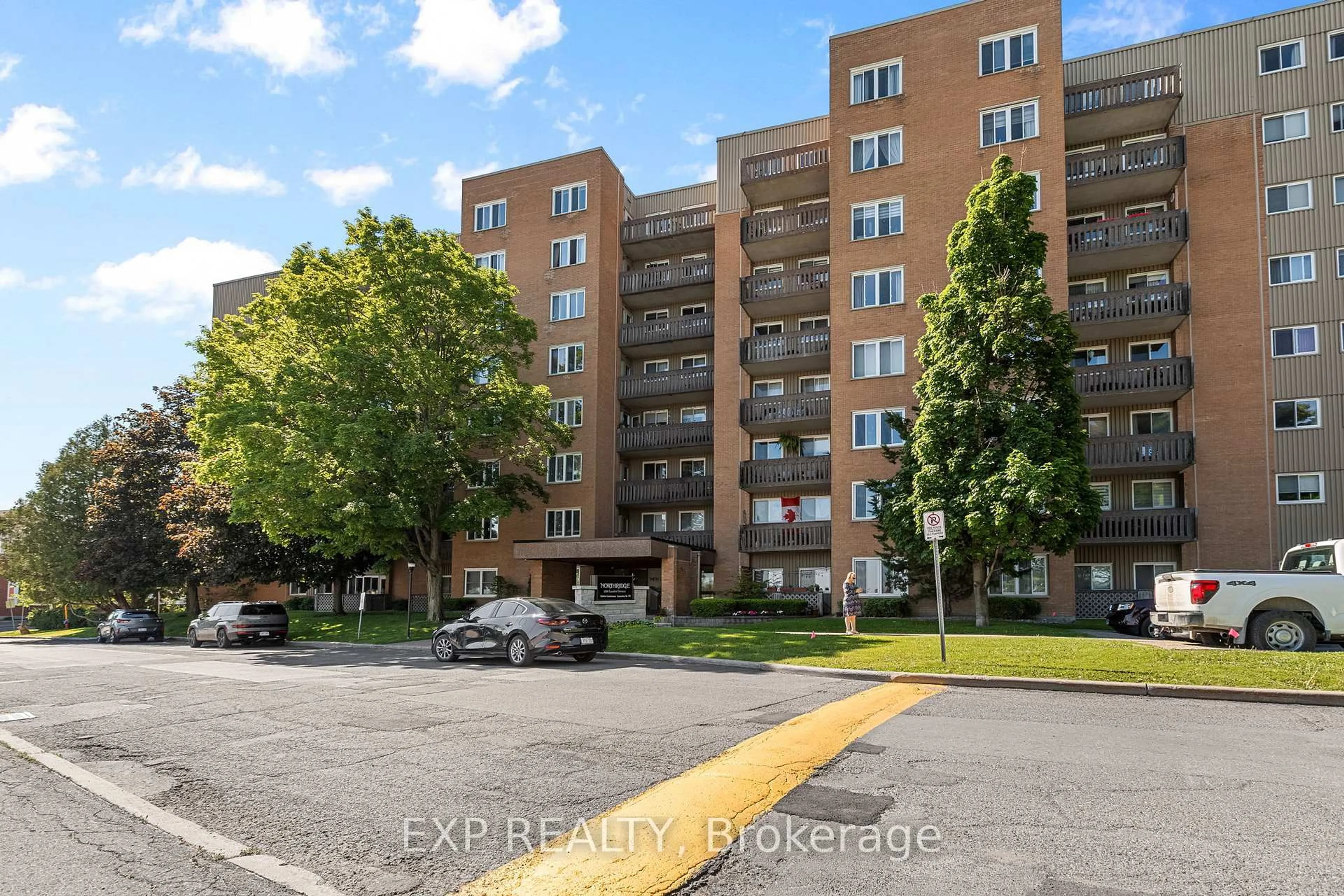 Unknown for 1599 Lassiter Terr #418, Ottawa Ontario K1J 8R6
