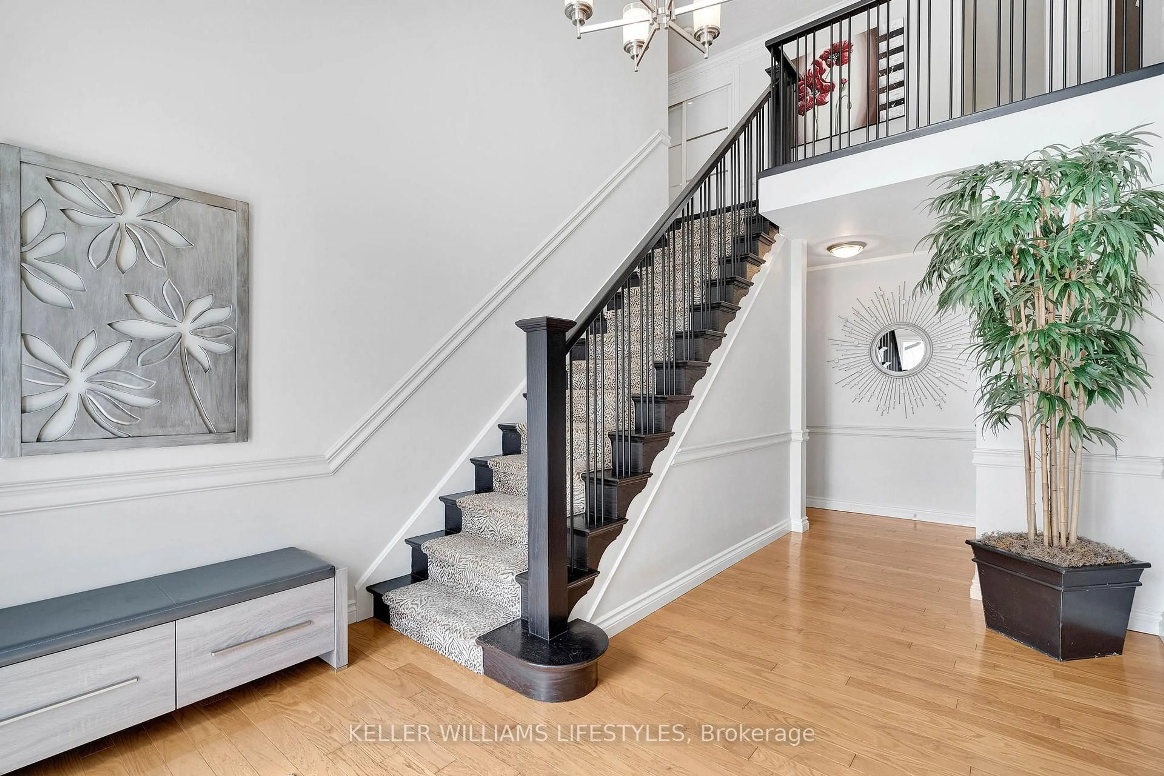 Stairs for 71 Blackthorne Cres, London South Ontario N6J 4B3