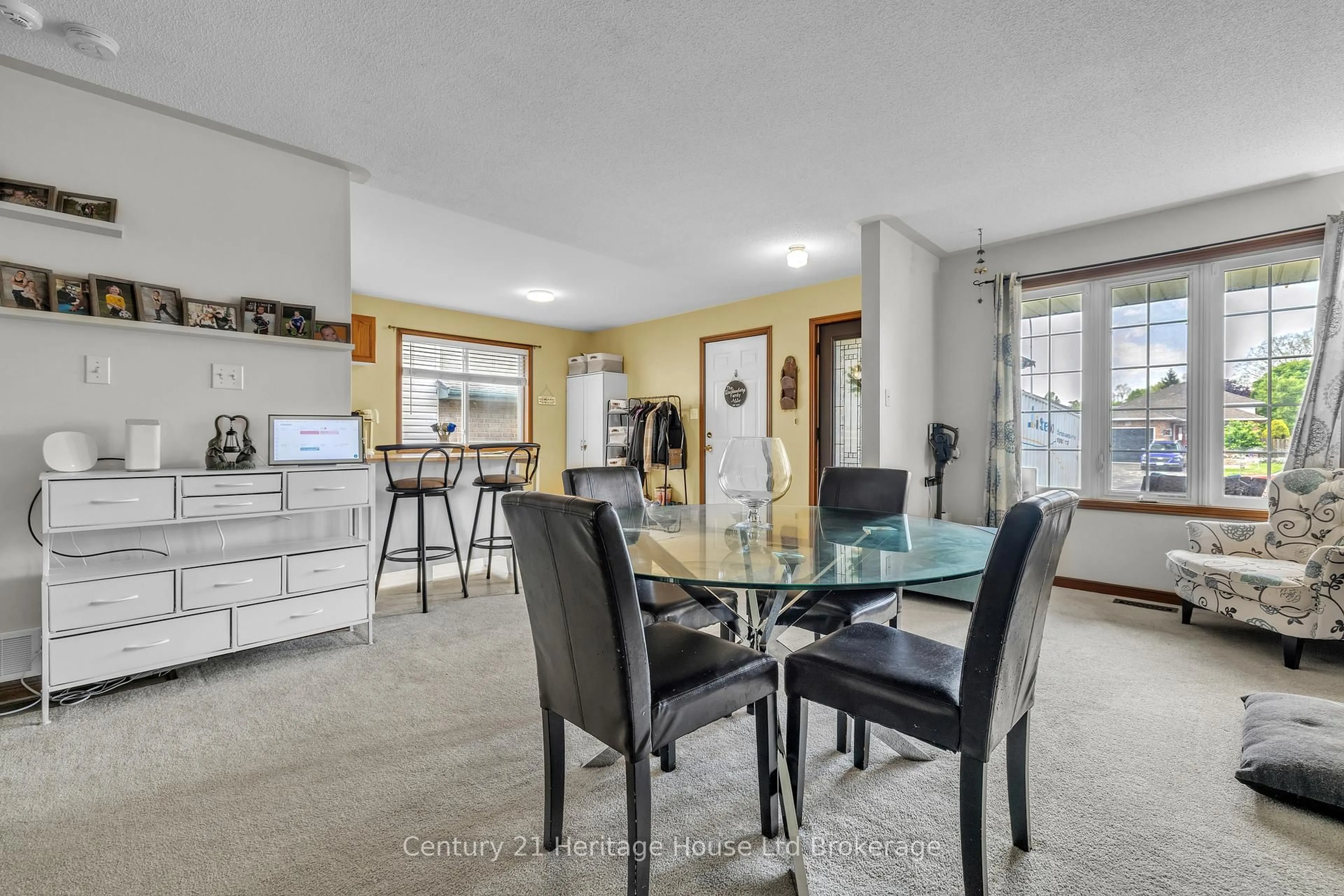 Dining room, unknown for 7 Kara Lane, Tillsonburg Ontario N4G 5M2