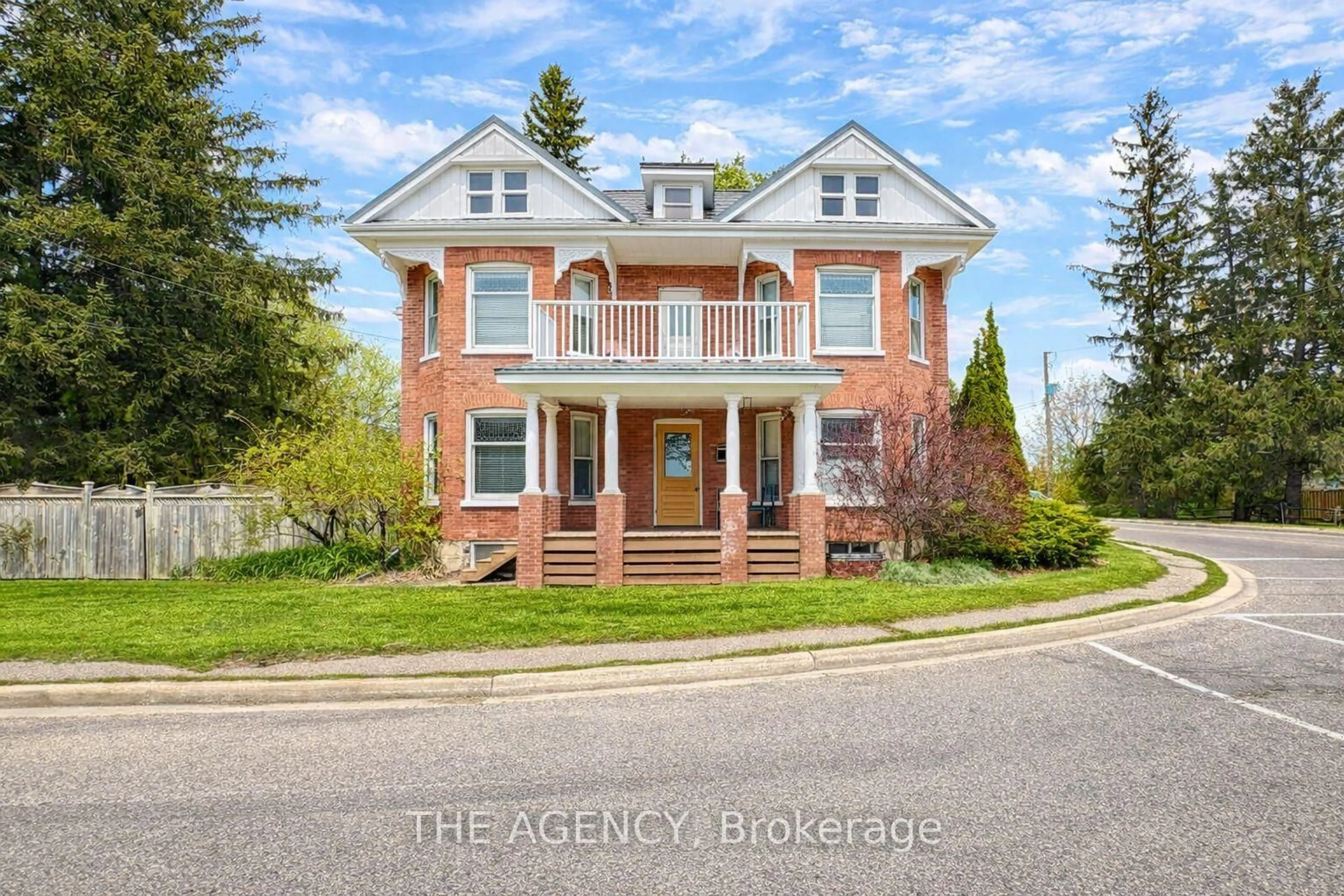 Home with brick exterior material, street for 3212 Roseville Rd, Kitchener Ontario N0B 1E0