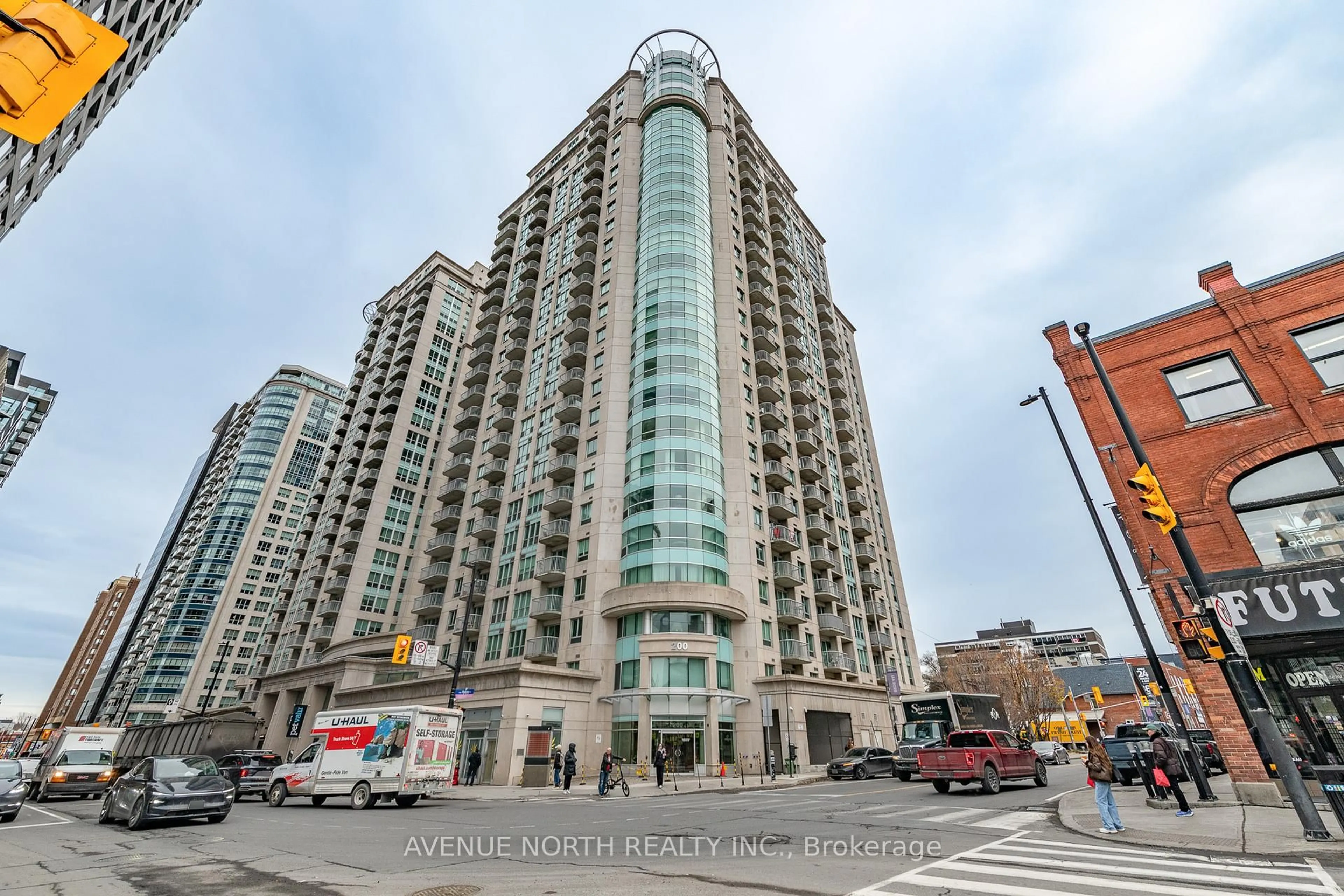 Unknown for 200 Rideau St #912, Ottawa Ontario K1N 5Y1