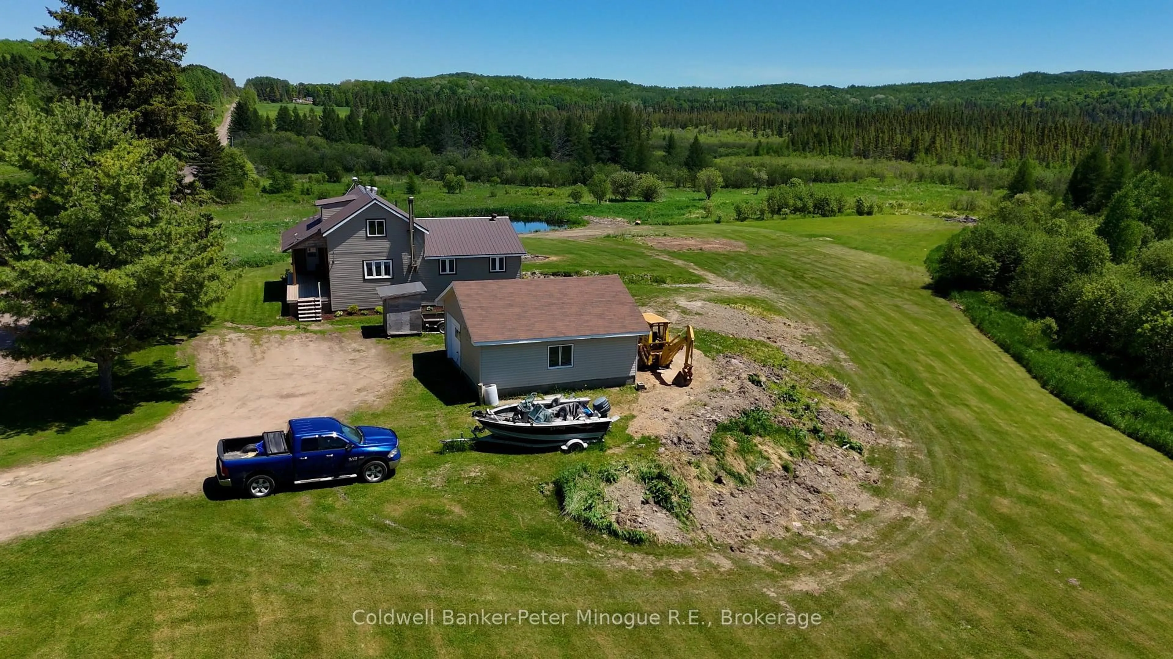 A pic from outside/outdoor area/front of a property/back of a property/a pic from drone, building for 381 Wasing Rd, Chisholm Ontario P0H 1Z0