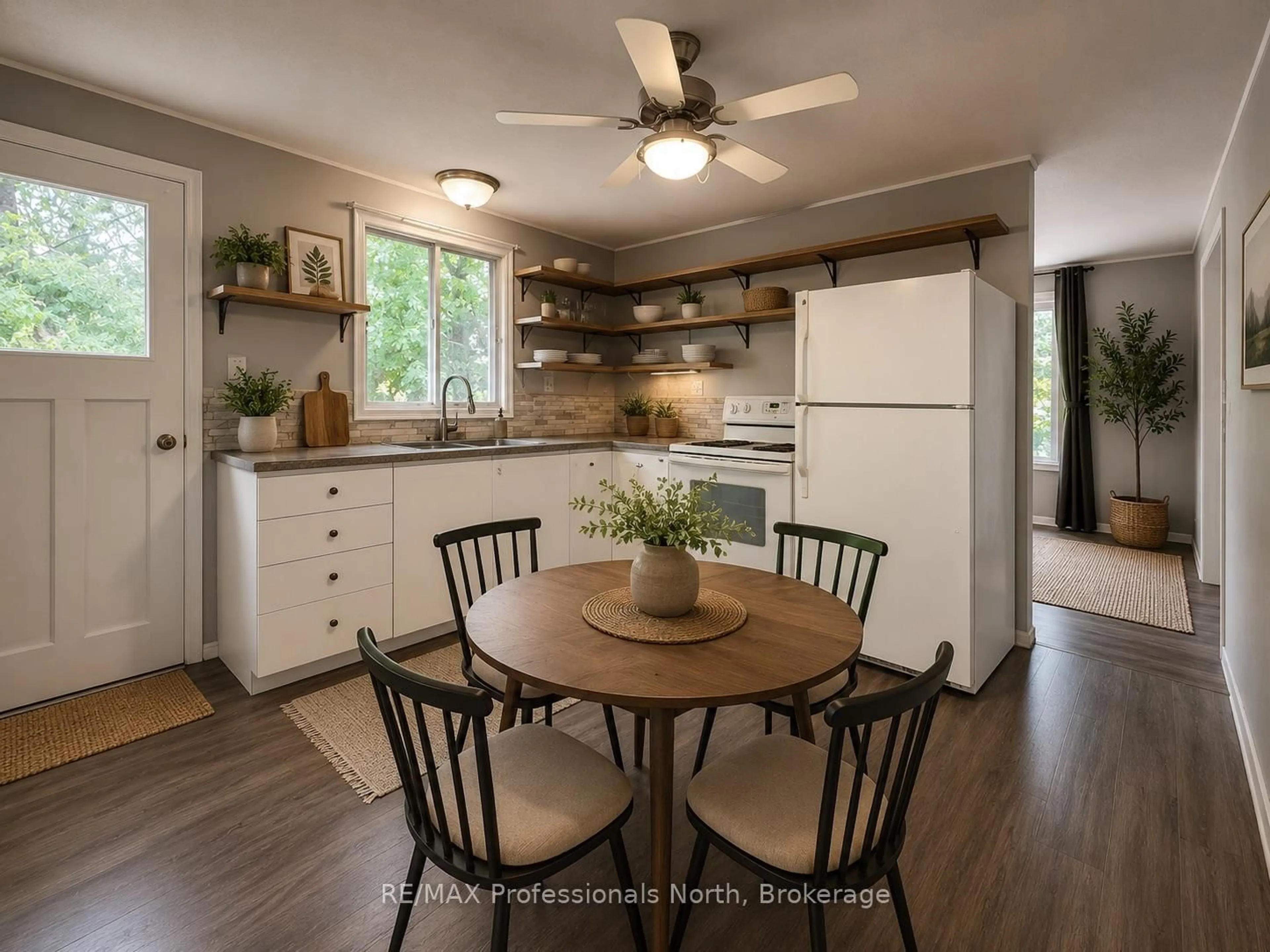 Open concept kitchen, unknown for 3 Wellington St, Bracebridge Ontario P1L 1E8