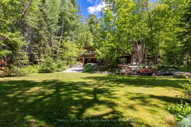 370 Highway 17, North Bay 4
