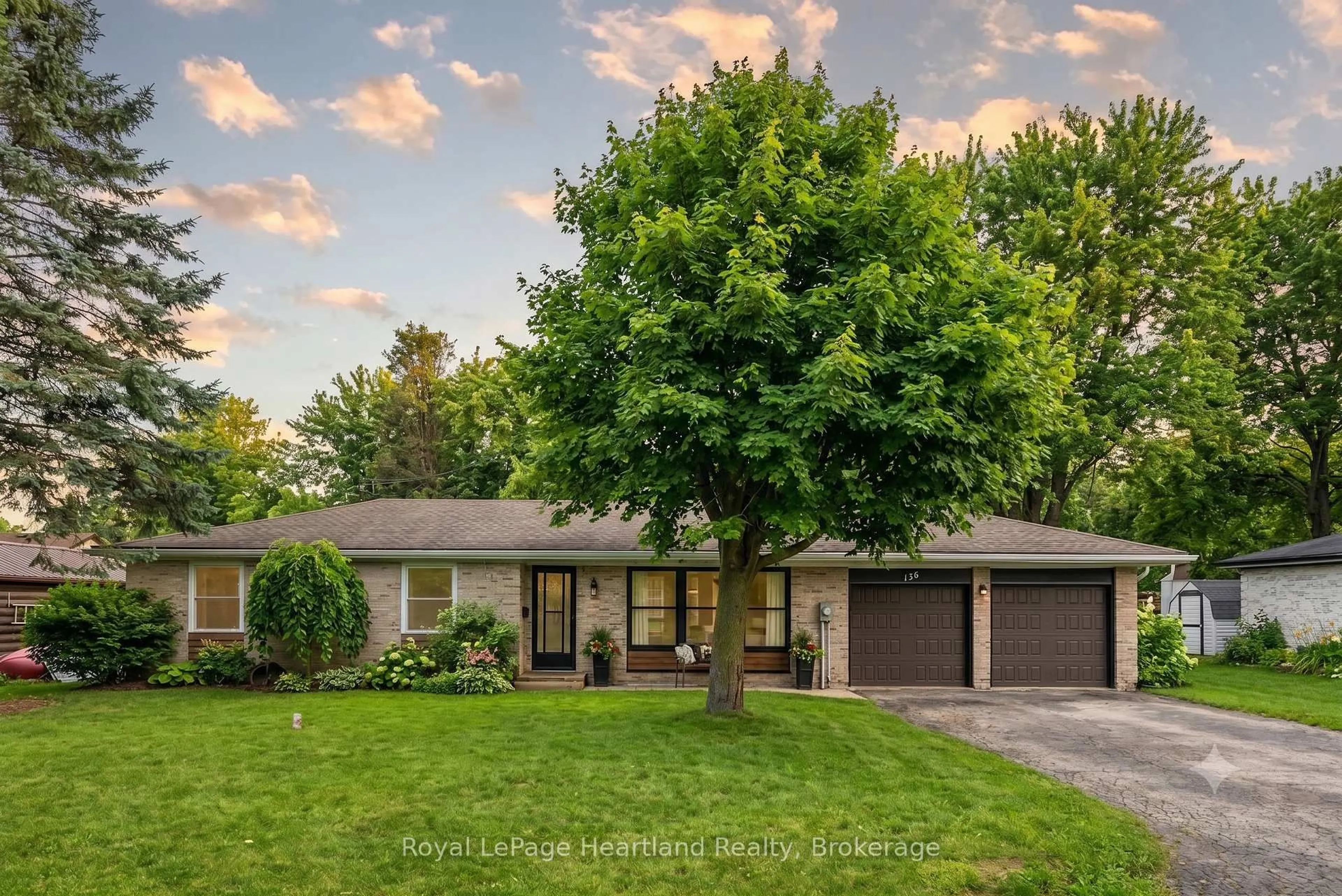 Home with vinyl exterior material, street for 156 JOHN St, Minto Ontario N0G 1Z0