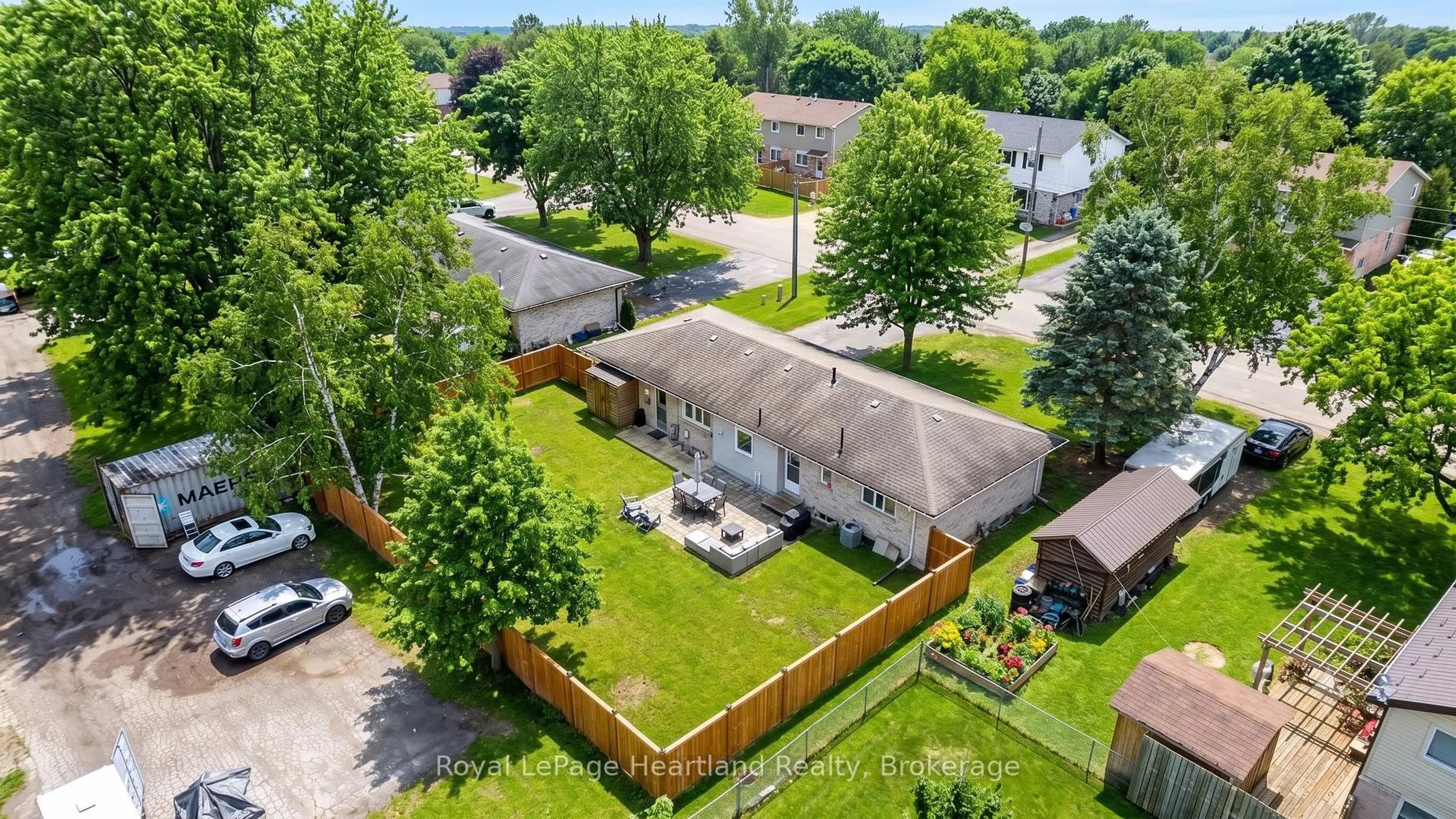 A pic from outside/outdoor area/front of a property/back of a property/a pic from drone, street for 156 JOHN St, Minto Ontario N0G 1Z0