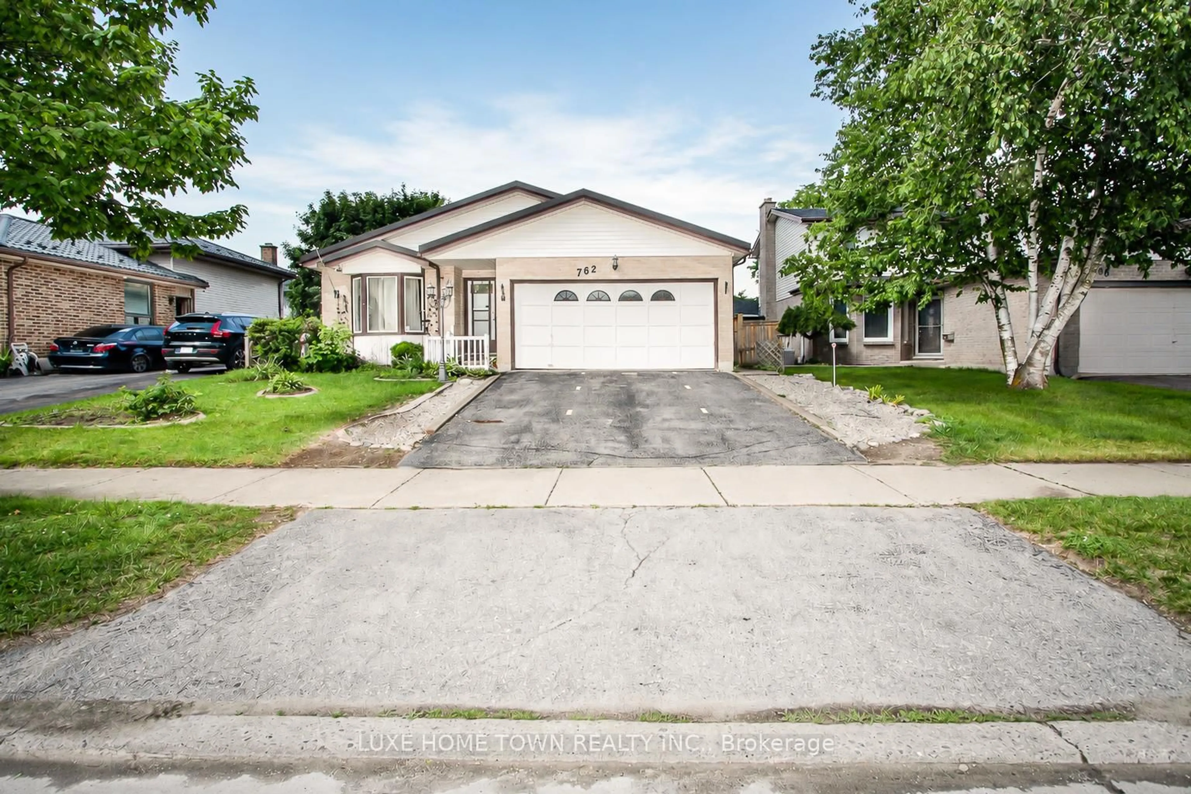 Unknown for 762 RAILTON Ave, London East Ontario N5V 4E4